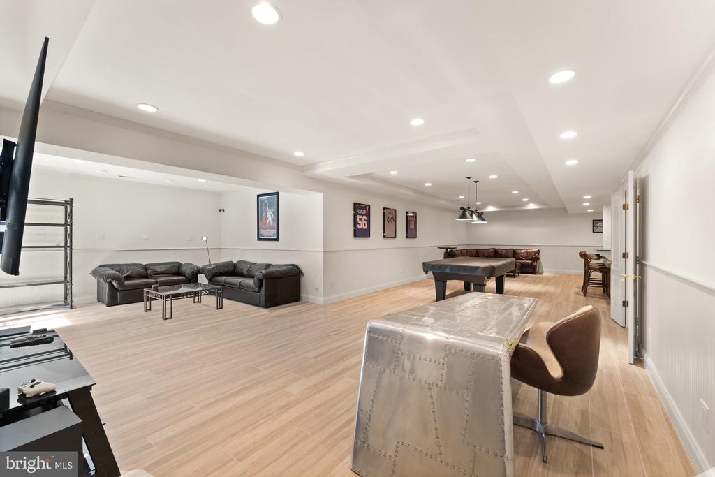 11106 S Glen Rd