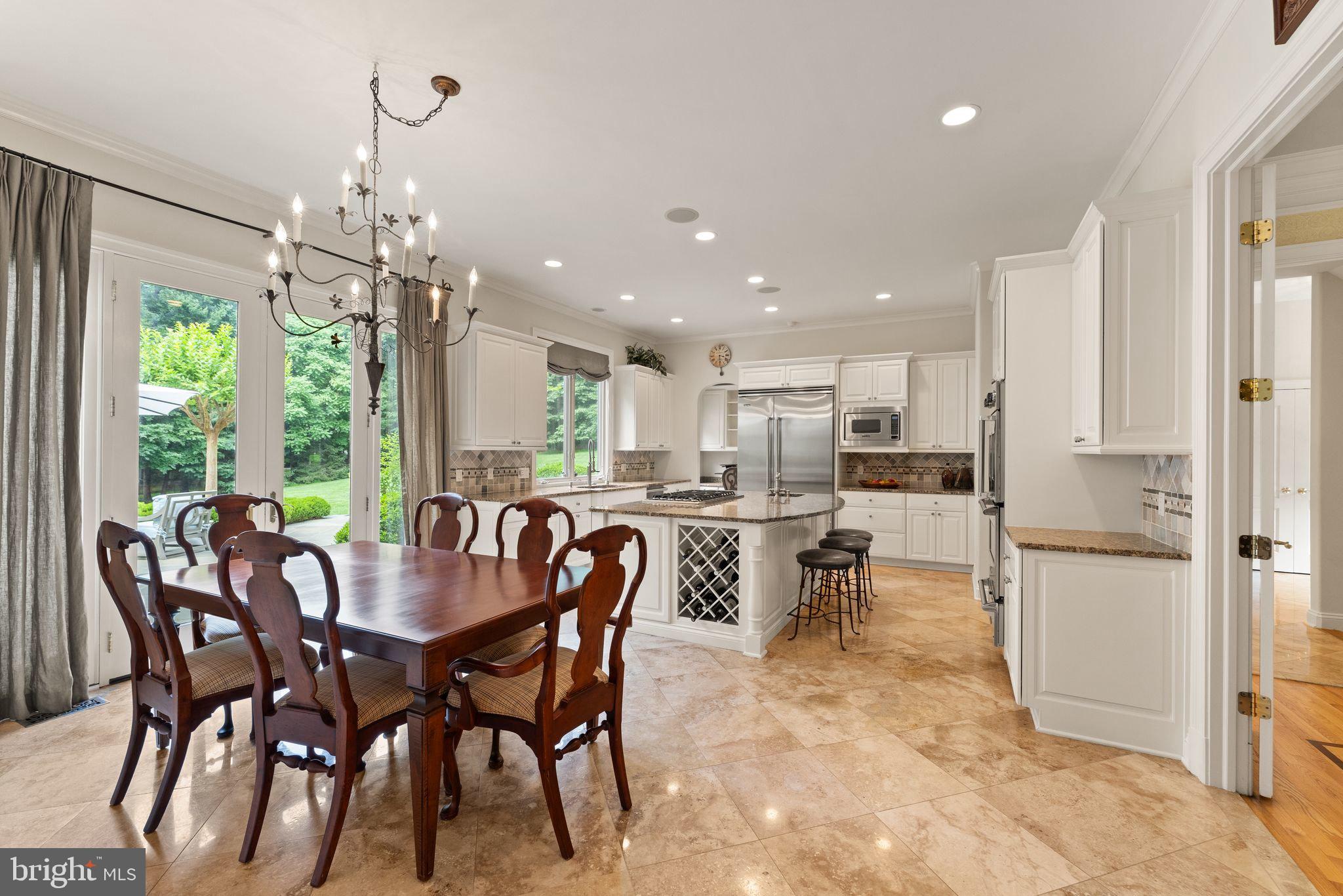 11106 S Glen Rd