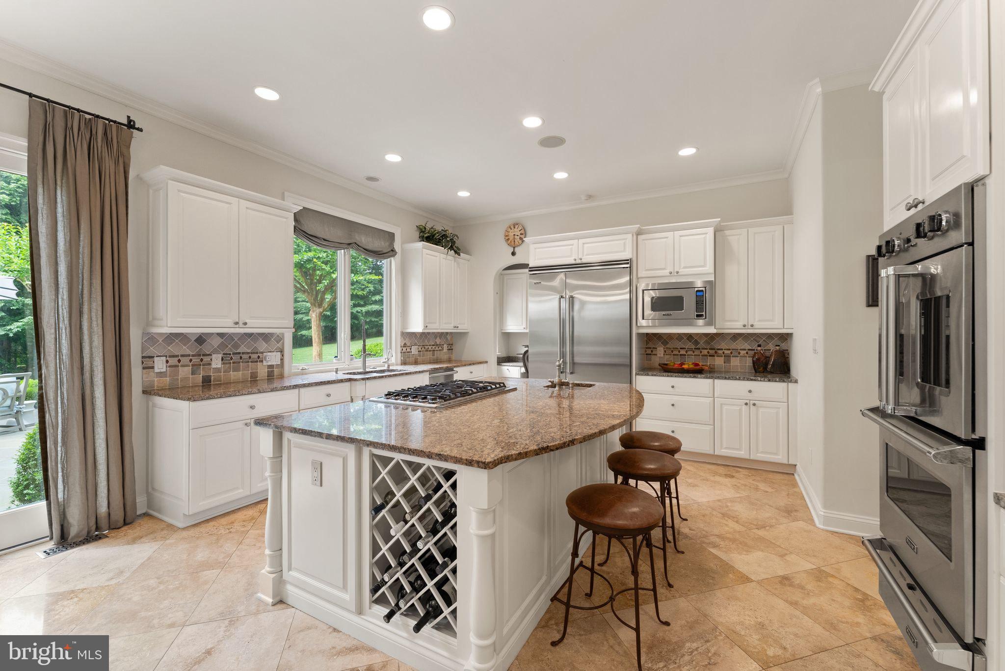 11106 S Glen Rd