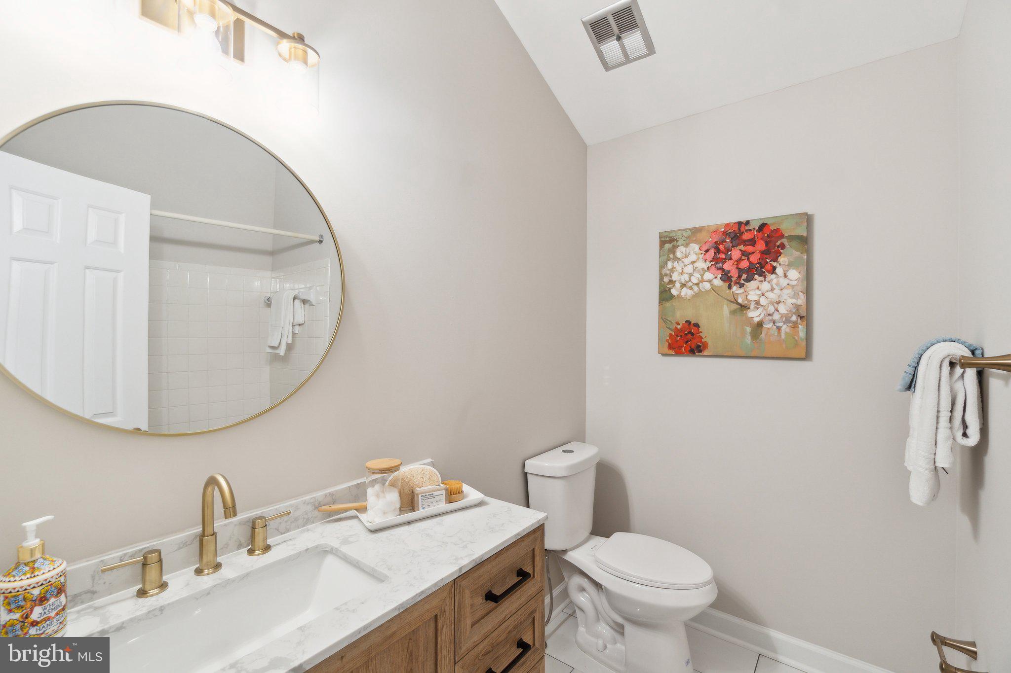 15510 Ambiance Dr
