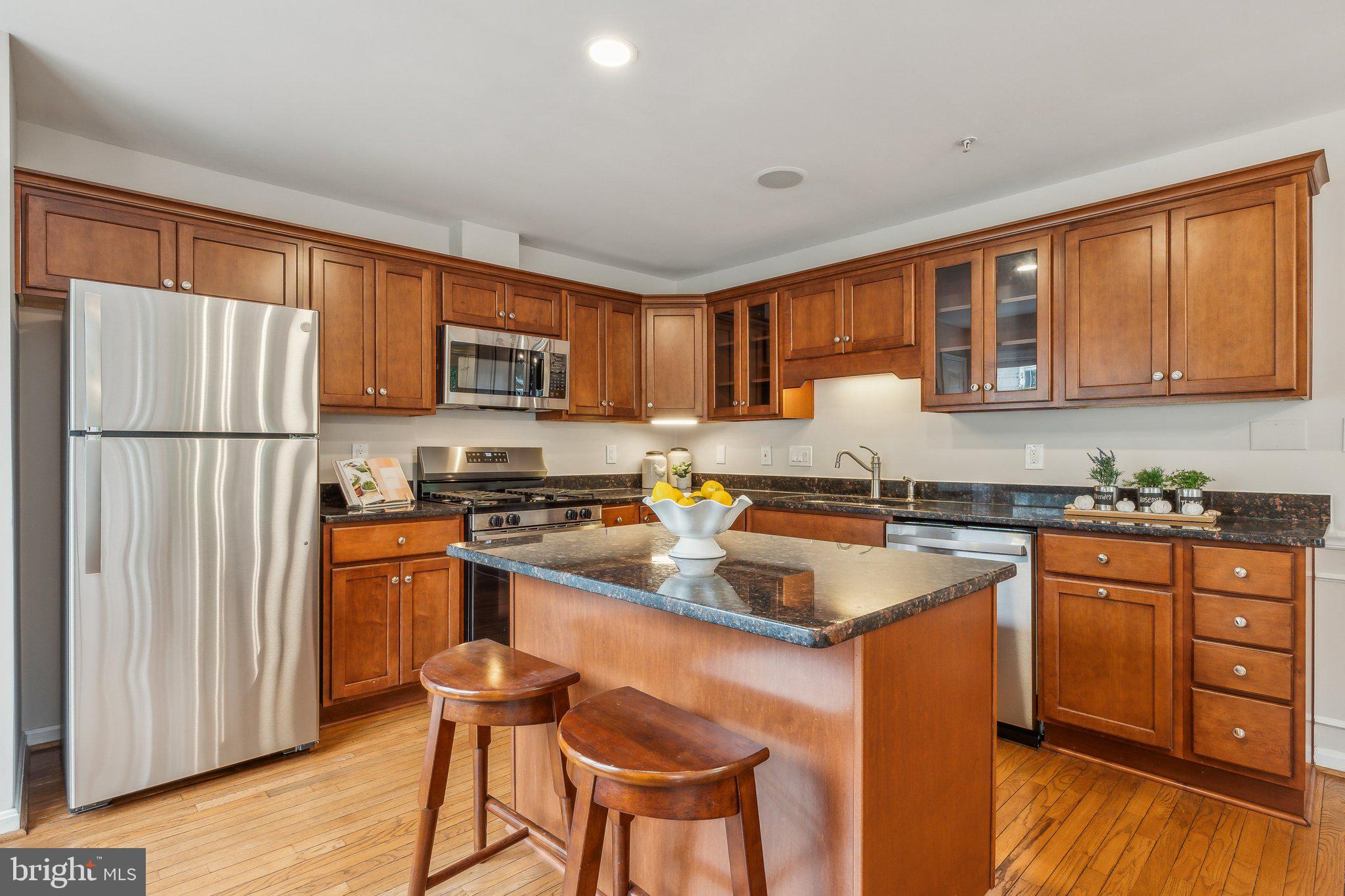 309 Ridgepoint Pl