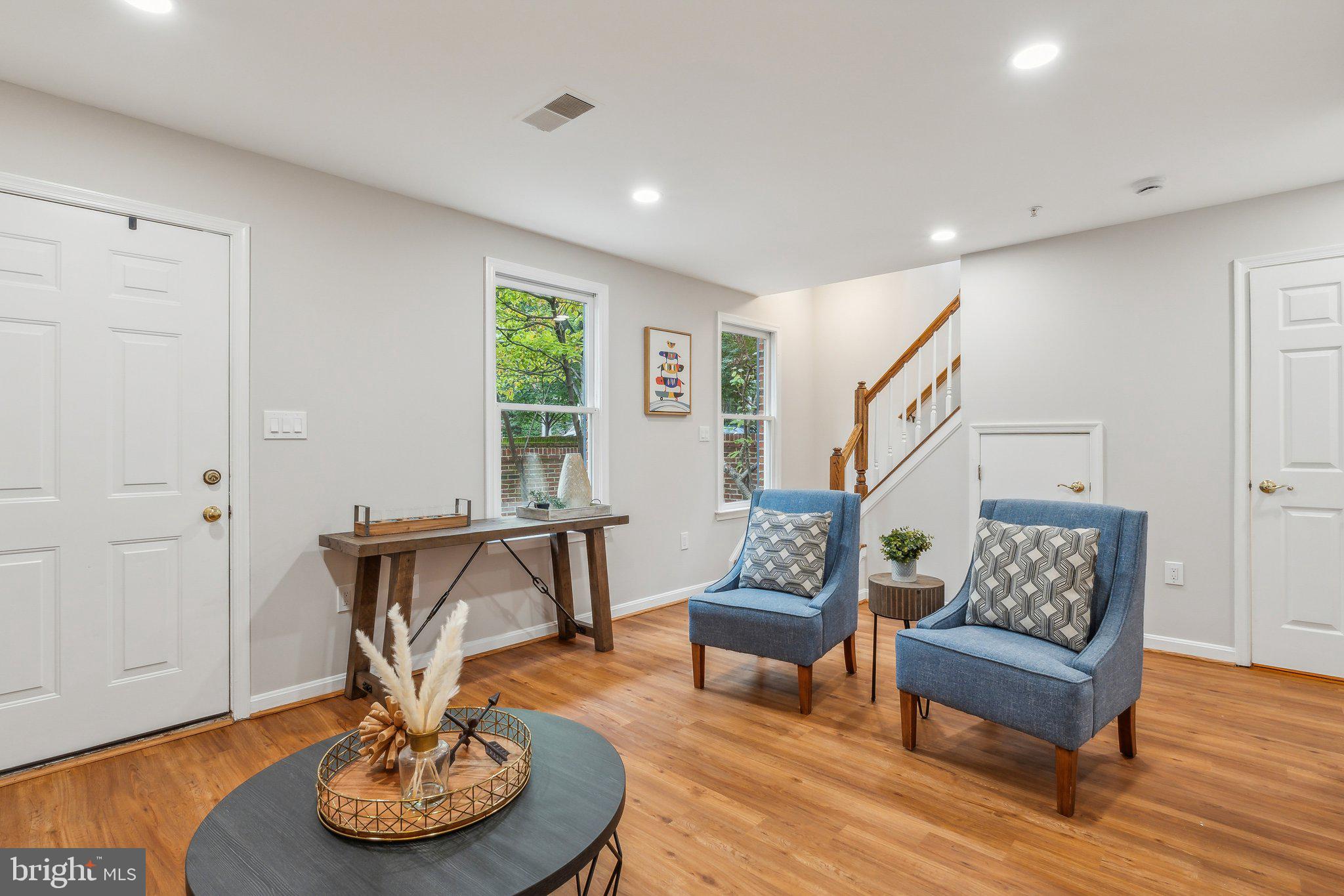 309 Ridgepoint Pl