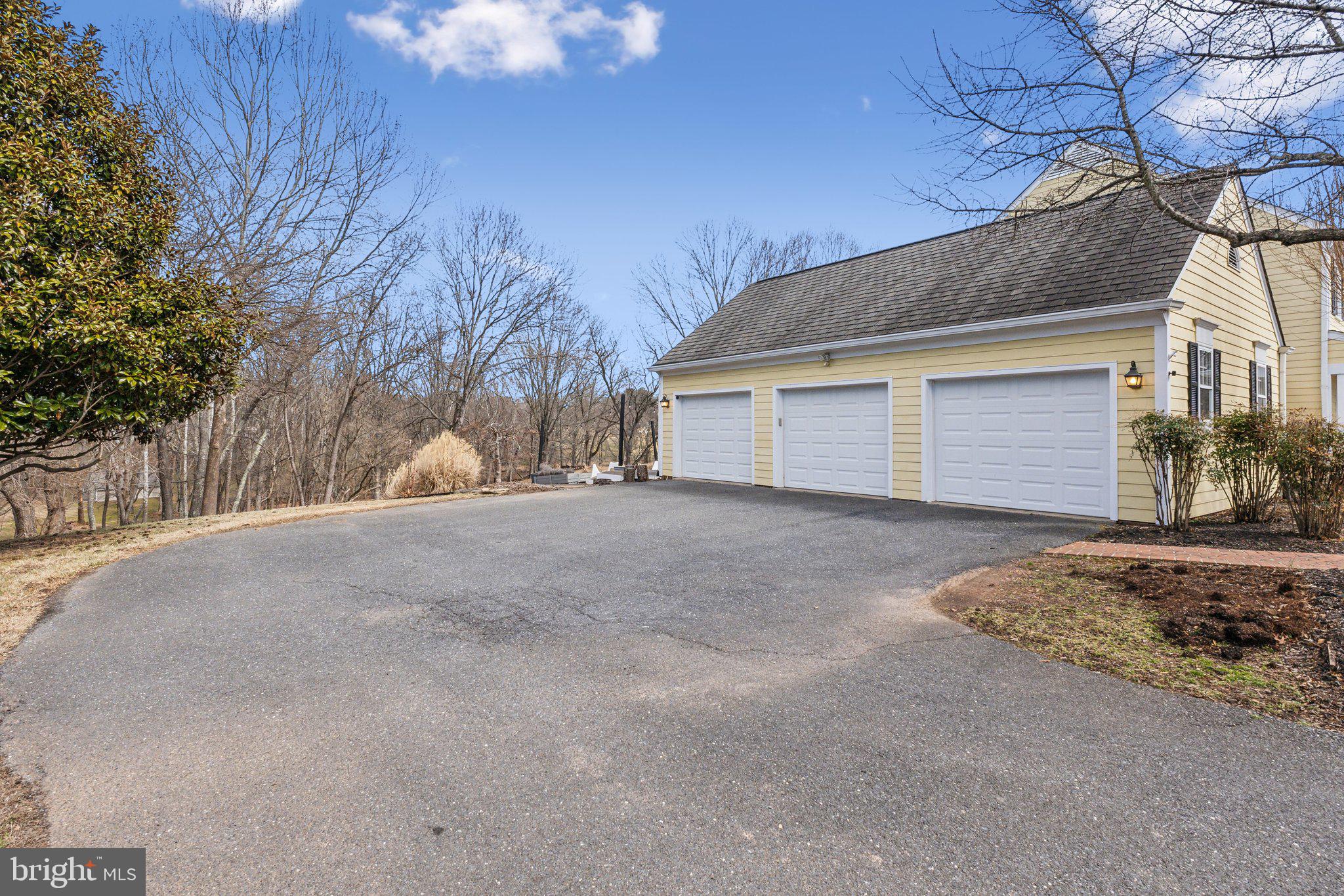 13521 Haddonfield Ln