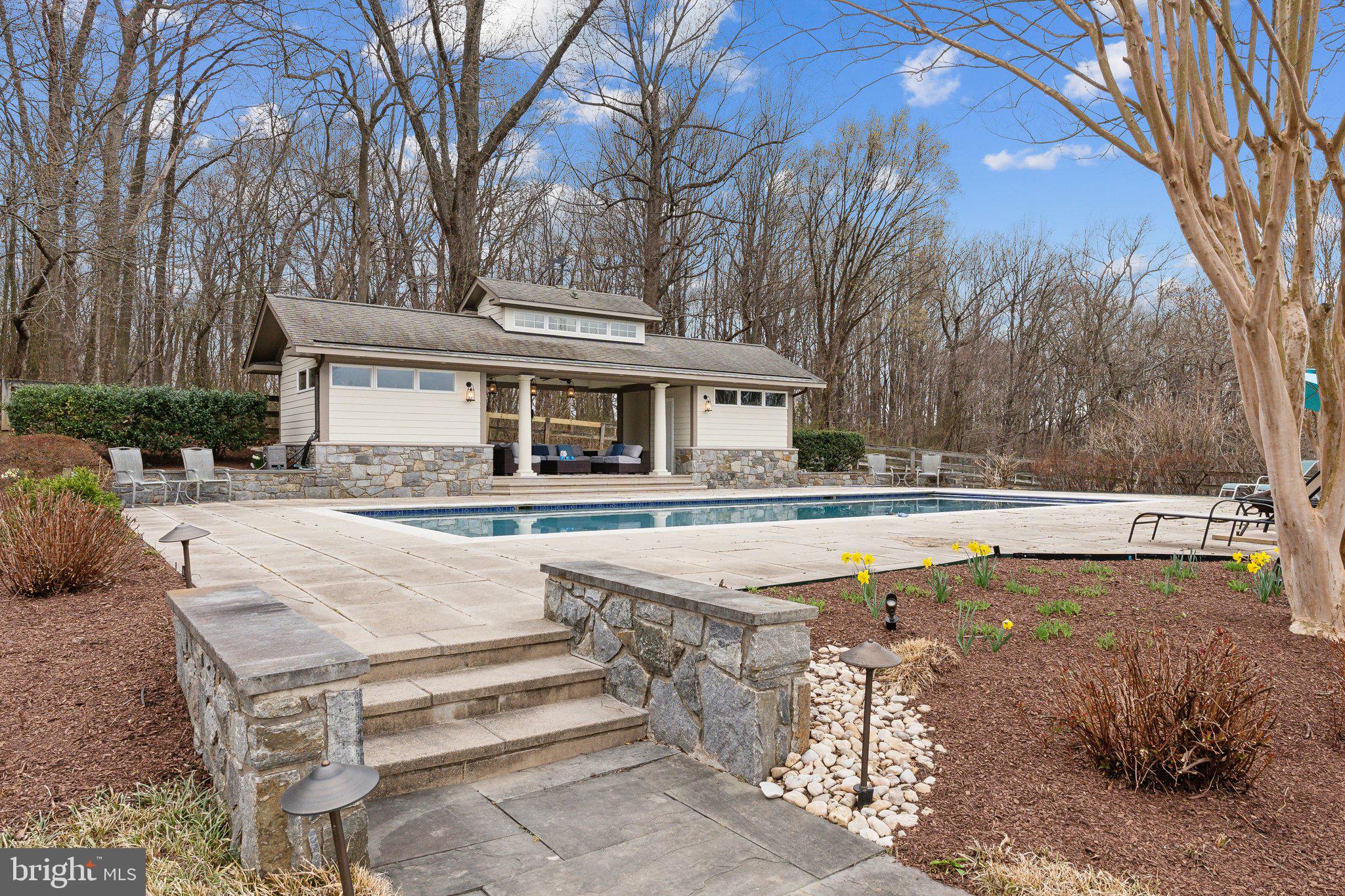 18600 Barnesville Rd