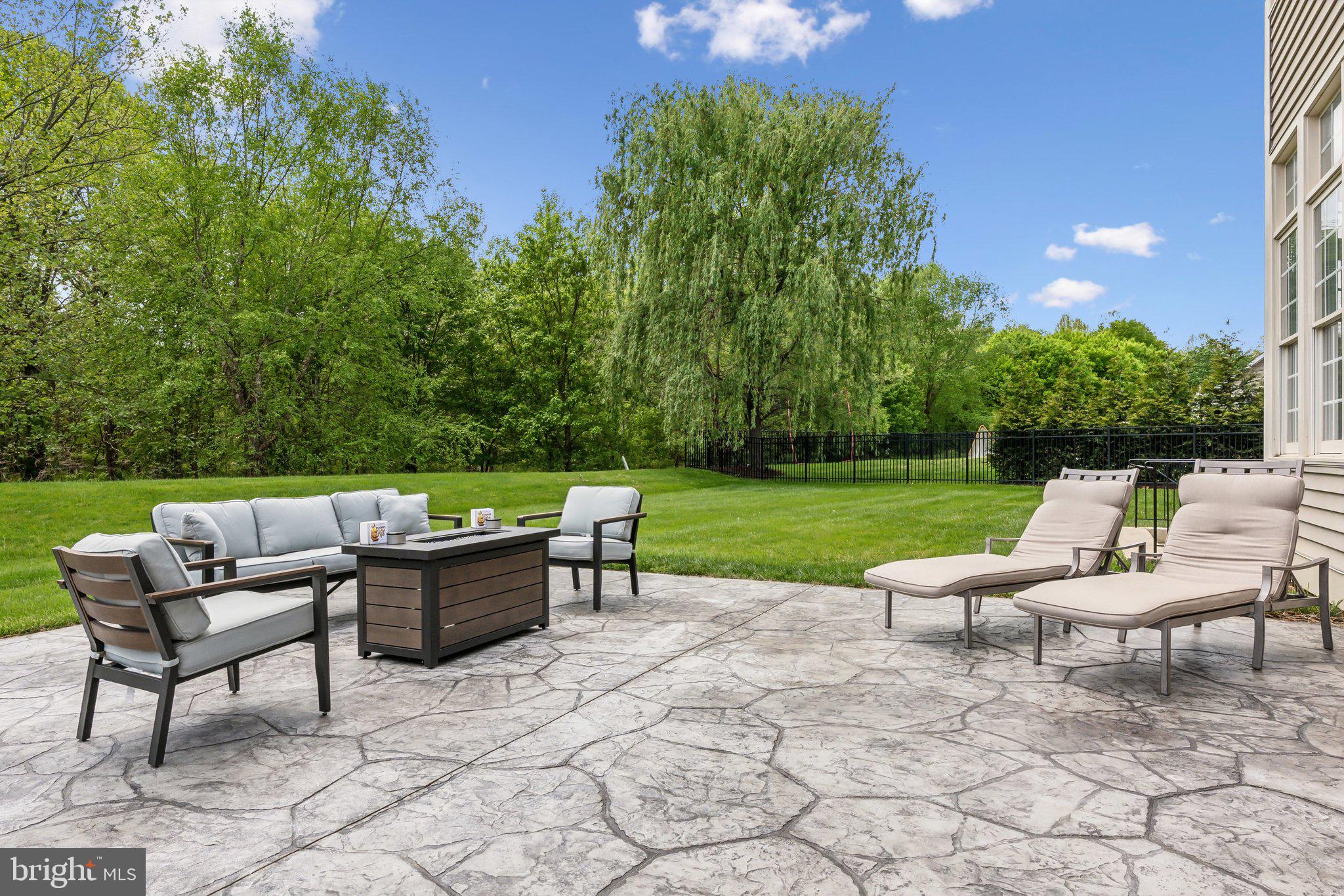 1402 Lake Norwood Way