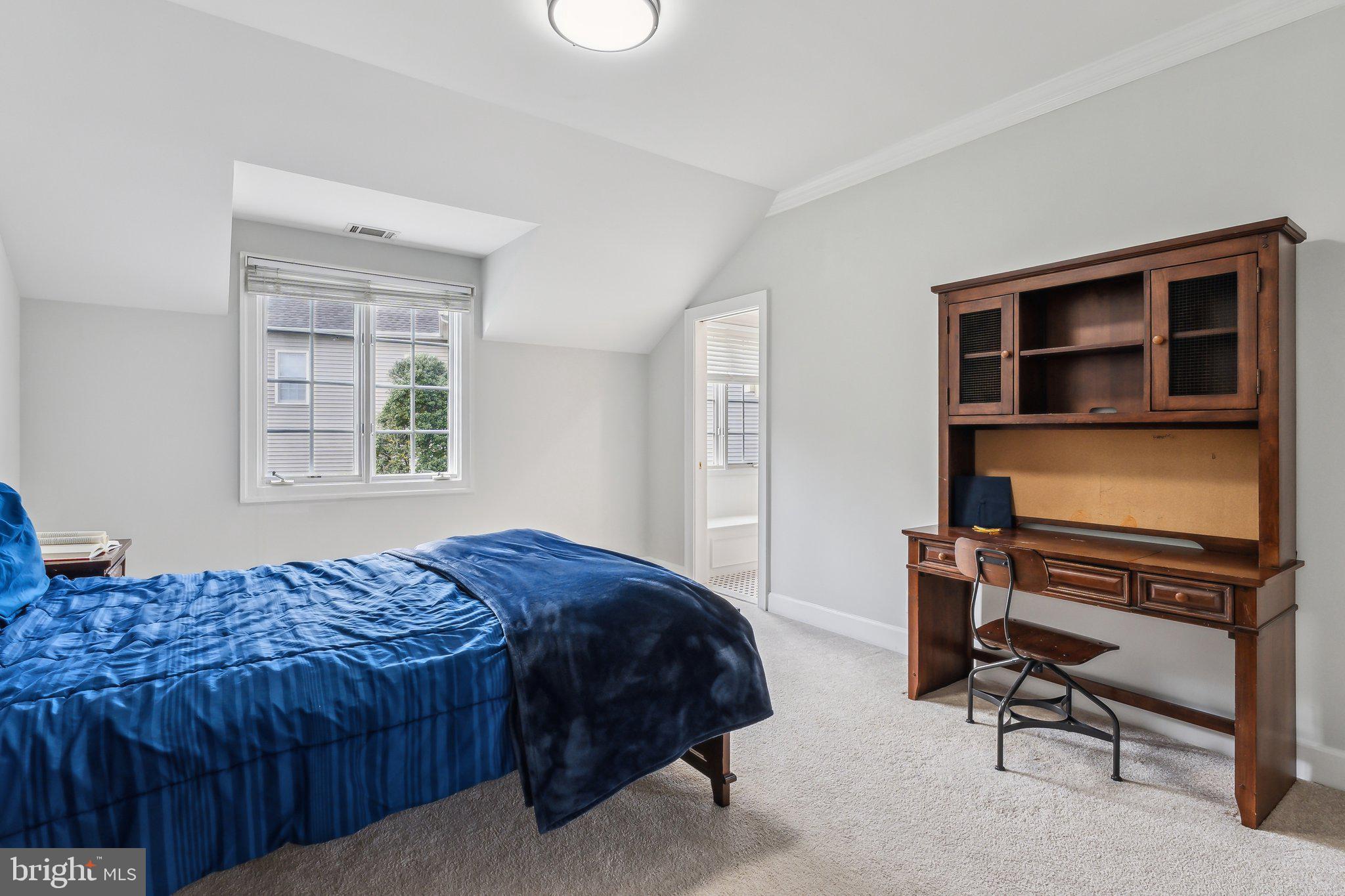 1402 Lake Norwood Way