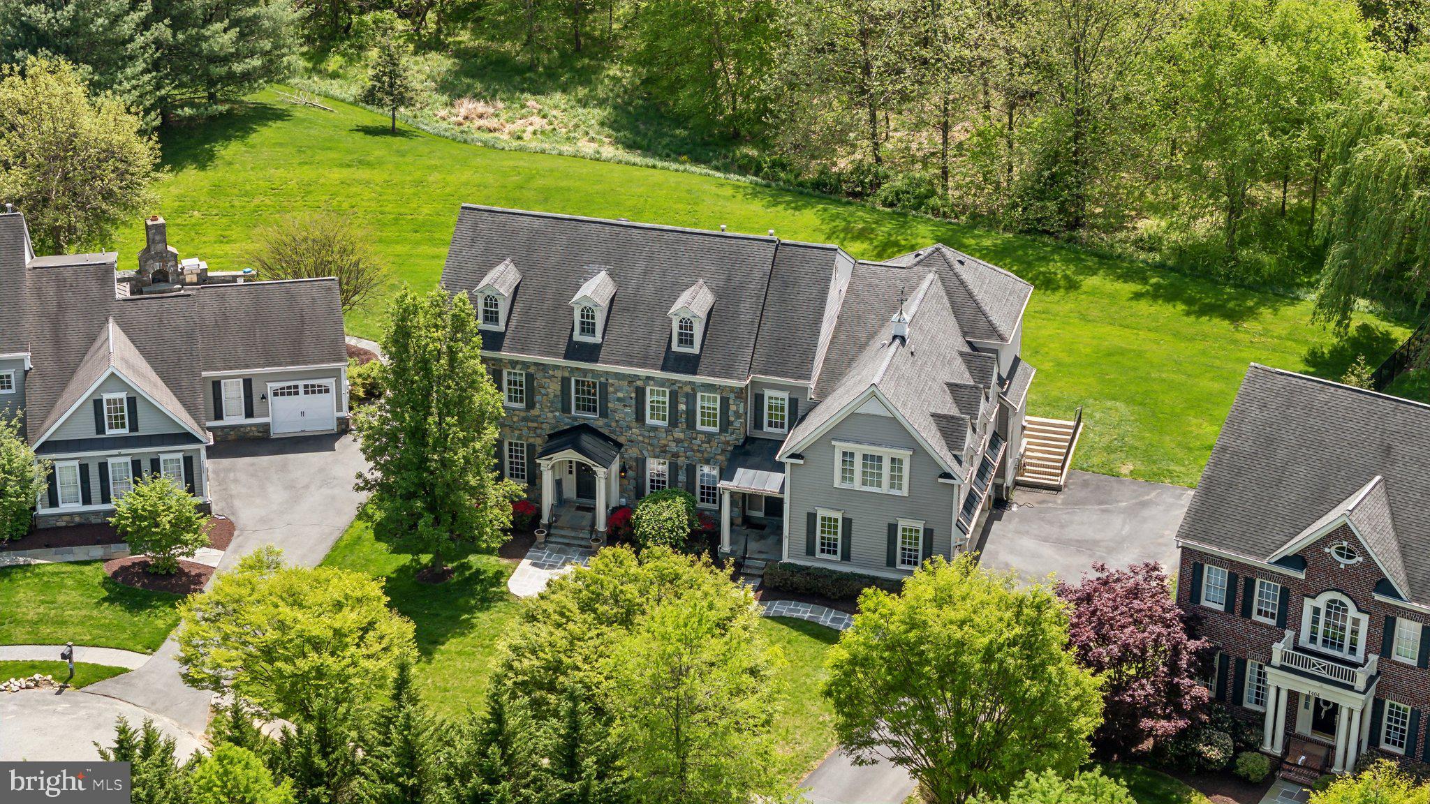 1402 Lake Norwood Way