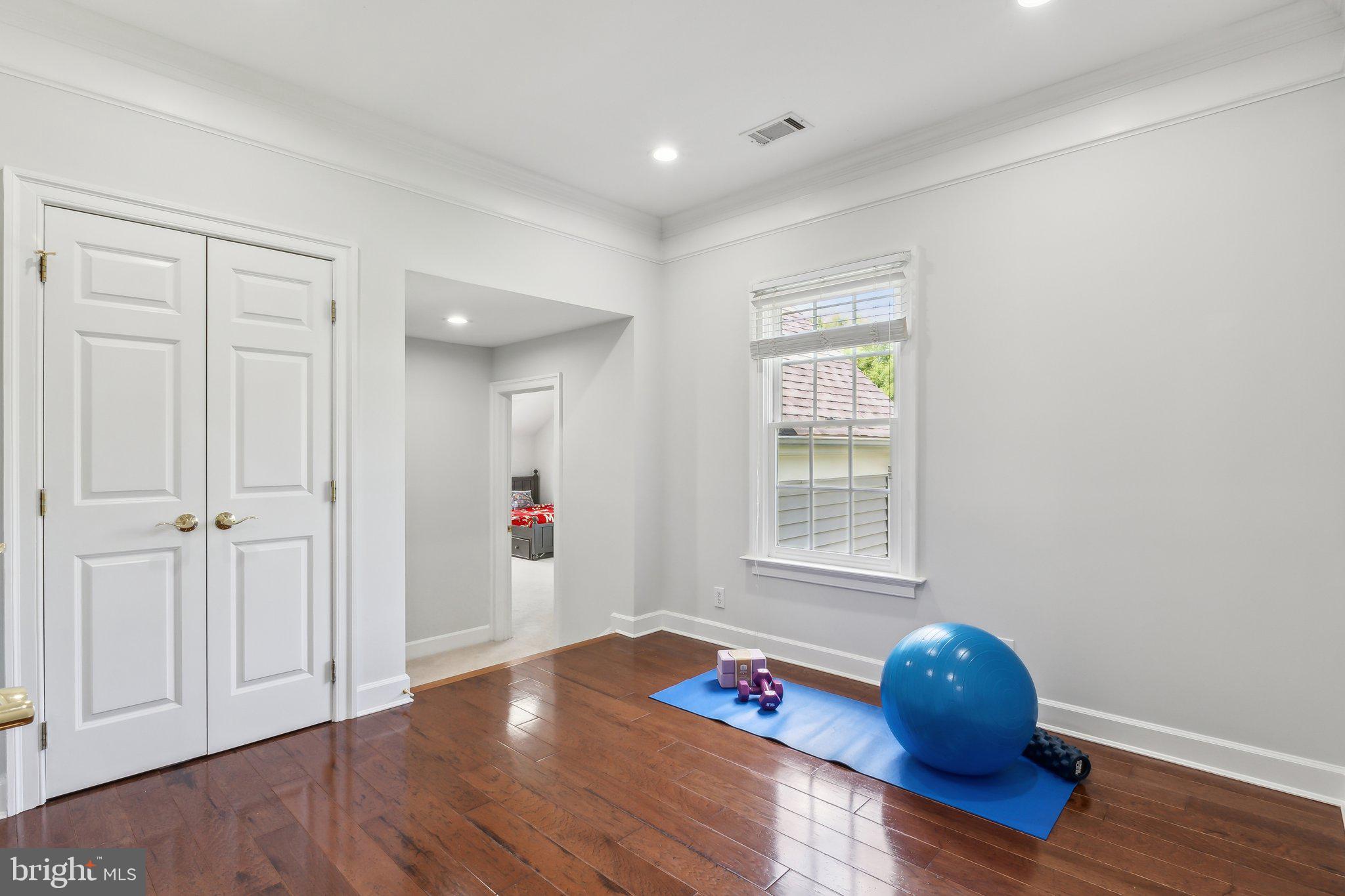 1402 Lake Norwood Way