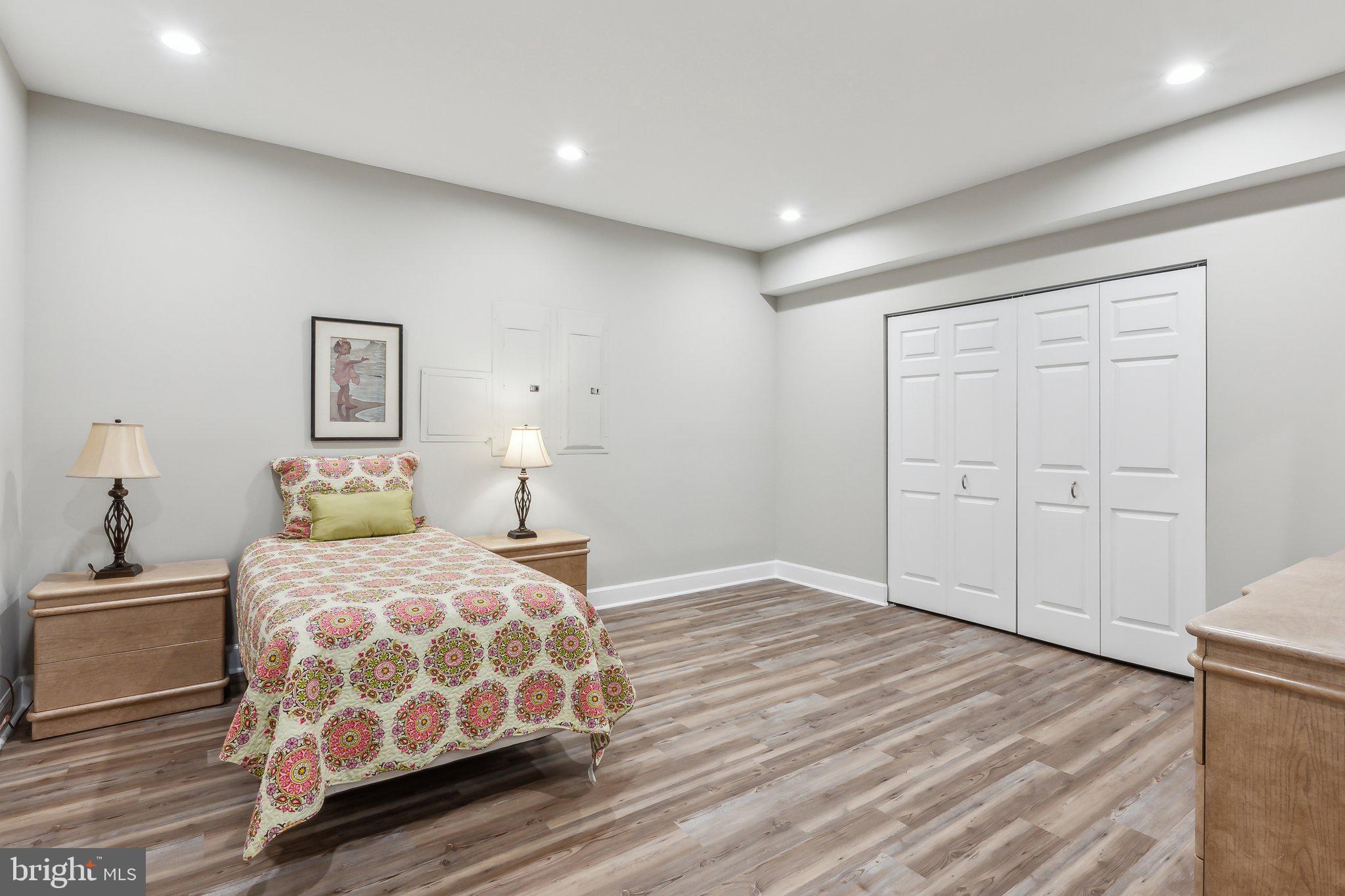 1402 Lake Norwood Way
