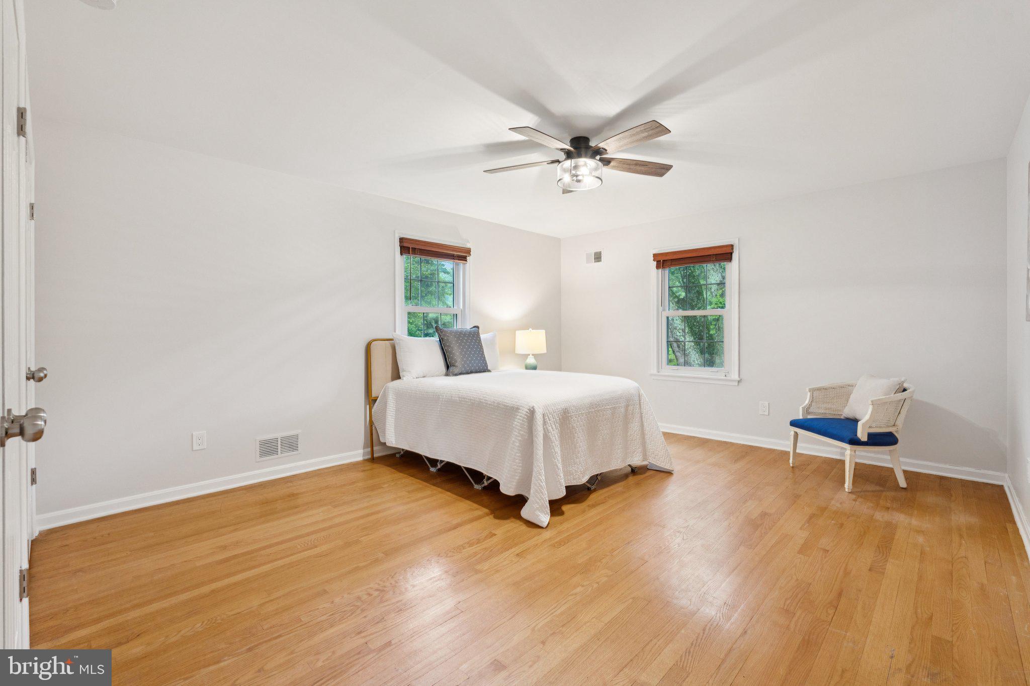 13204 Lantern Hollow Dr