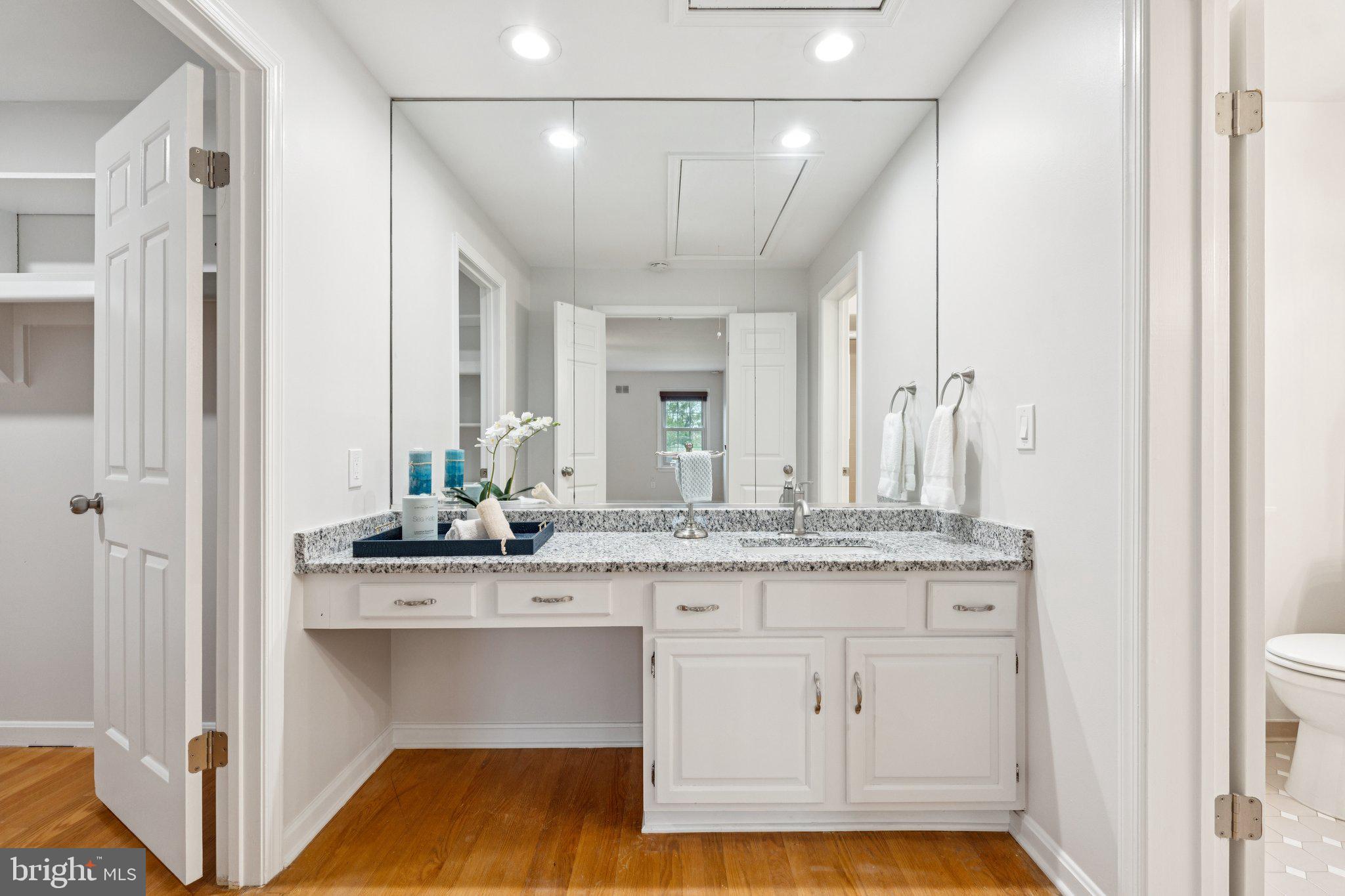 13204 Lantern Hollow Dr
