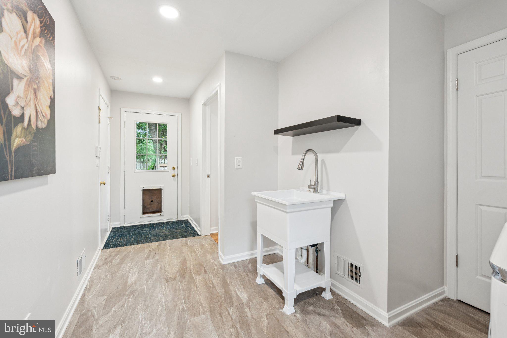 13204 Lantern Hollow Dr