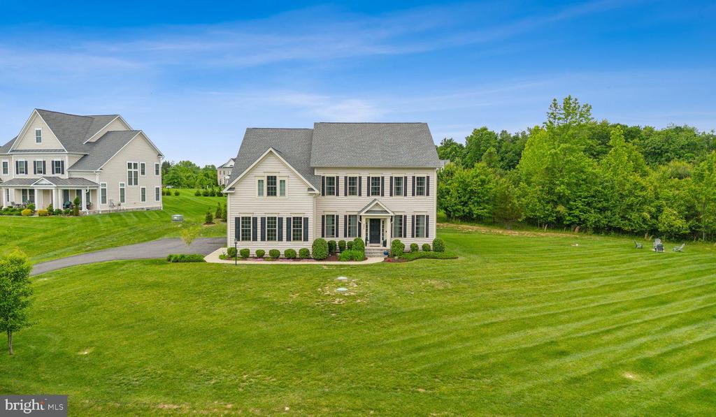 237 BARBERRY LANE