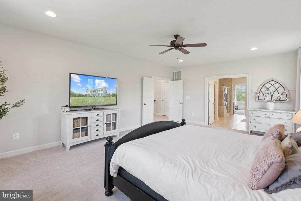 237 BARBERRY LANE