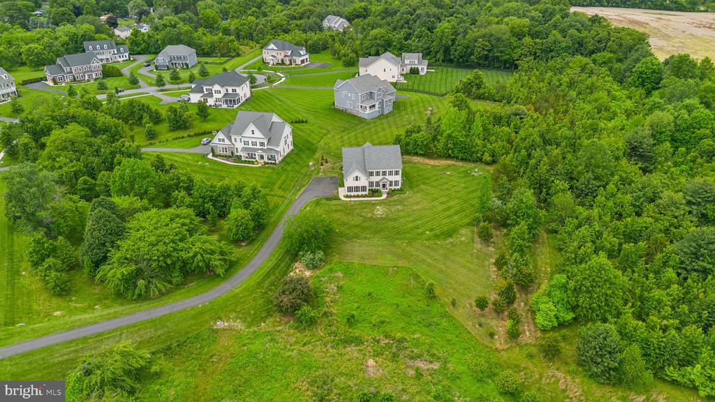 237 BARBERRY LANE