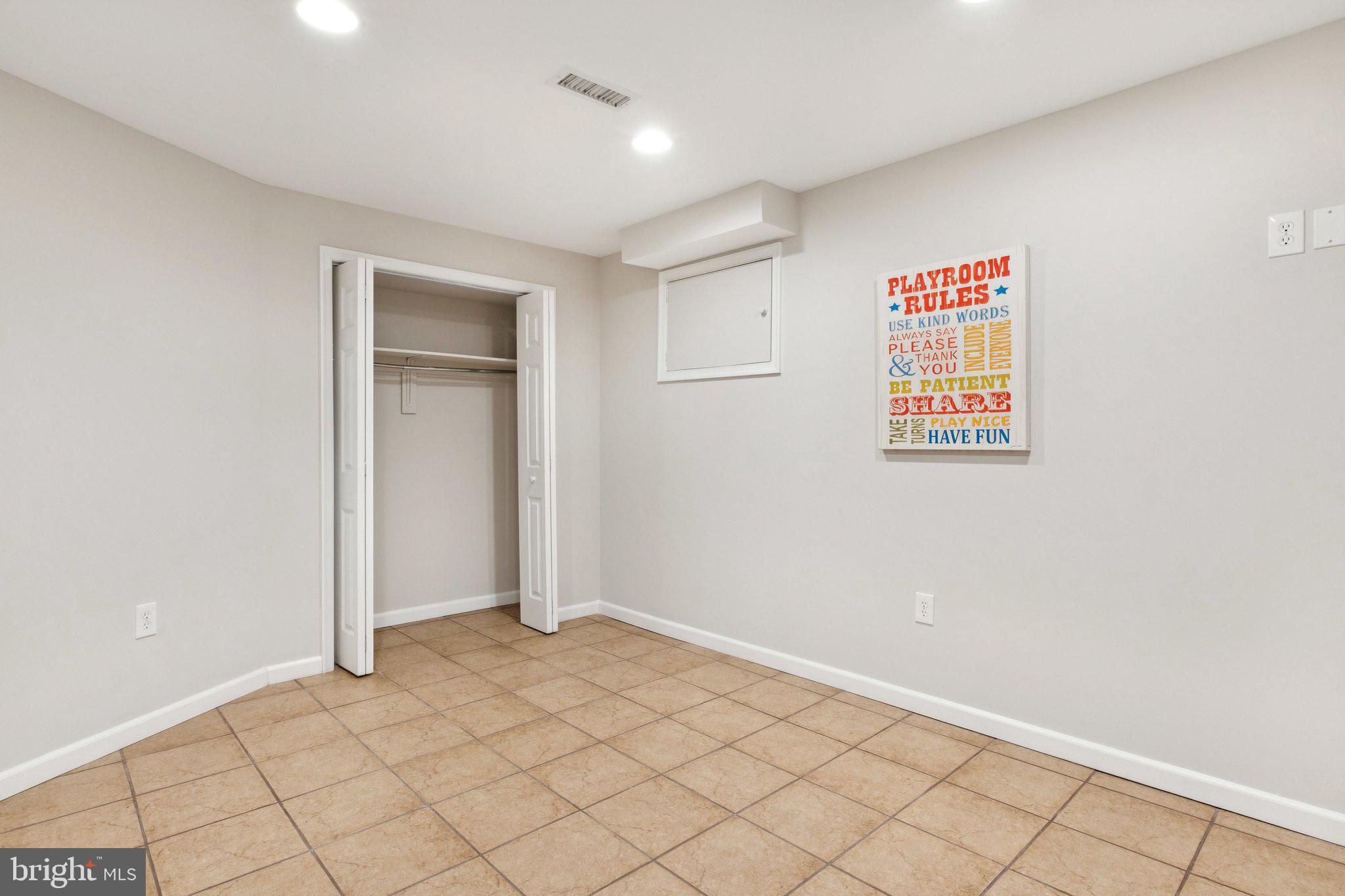 13429 SCOTTISH AUTUMN LANE