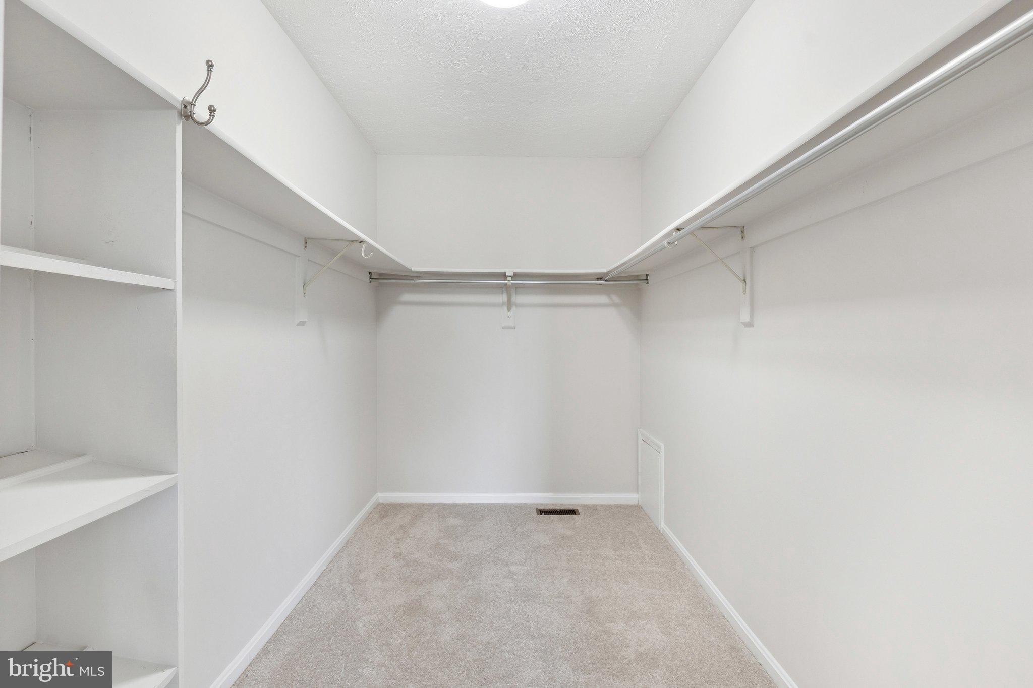 13429 SCOTTISH AUTUMN LANE