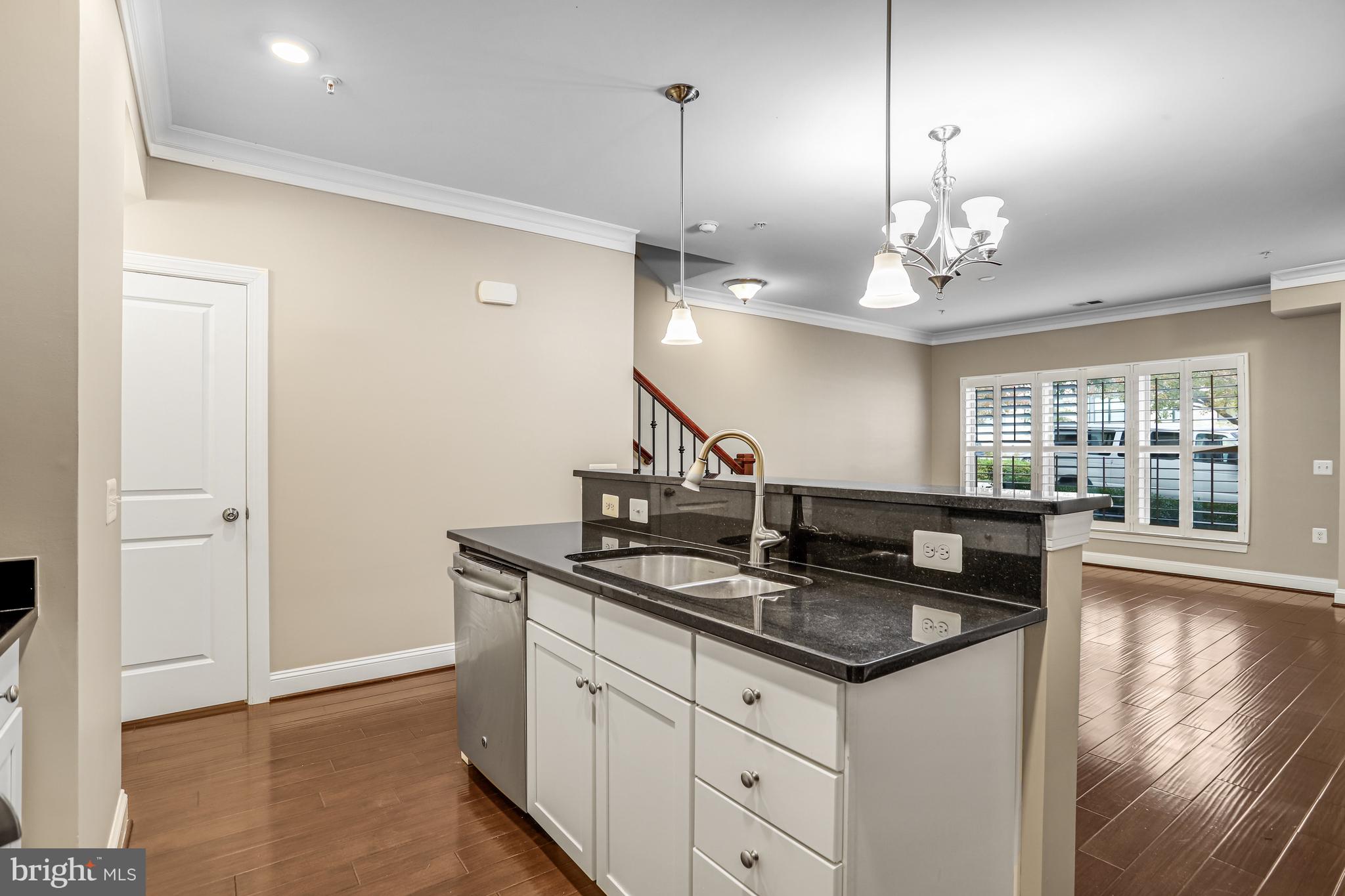 625 DIAMONDBACK DRIVE 15-A