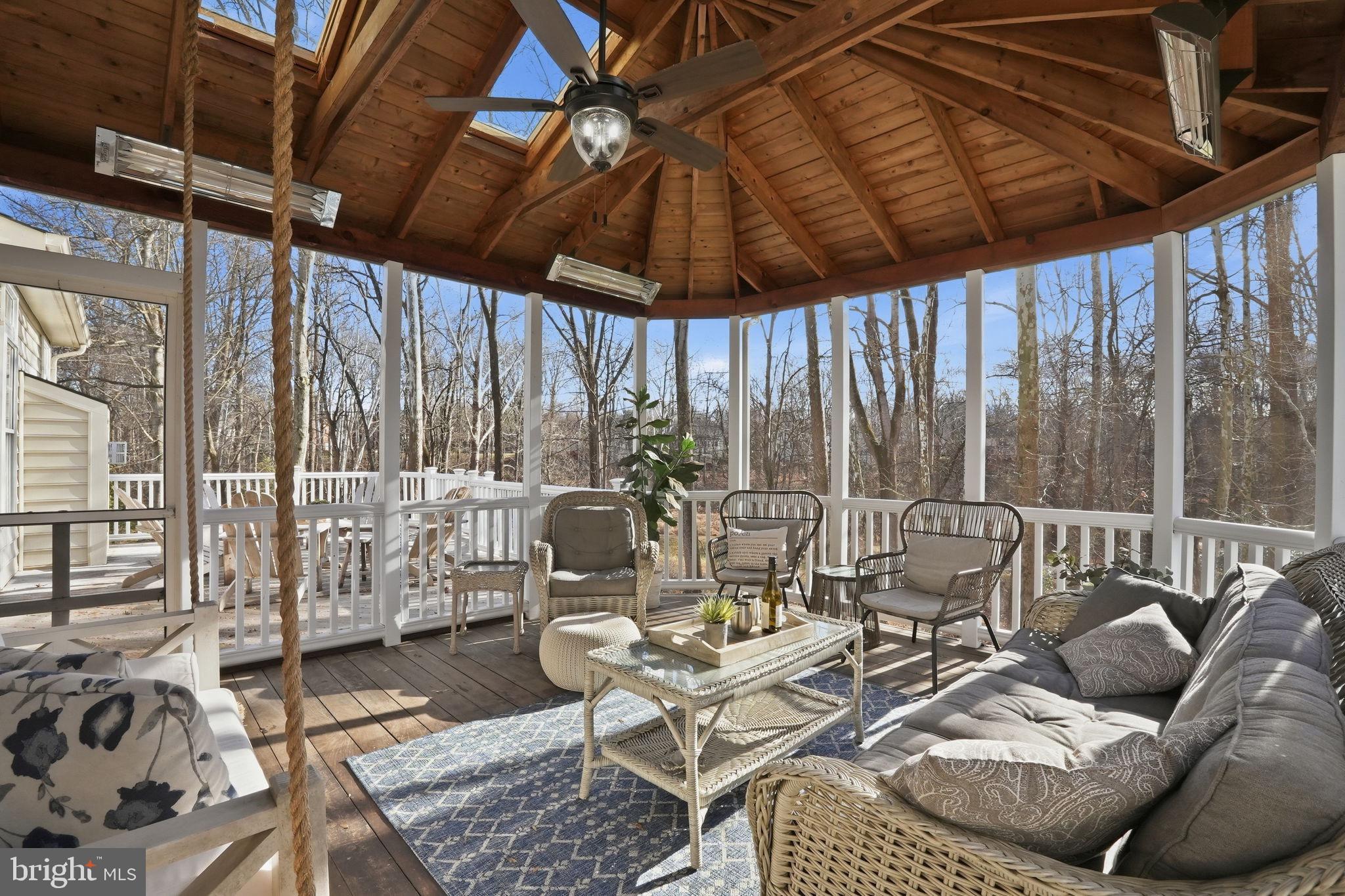 730 TURTLE POND LANE