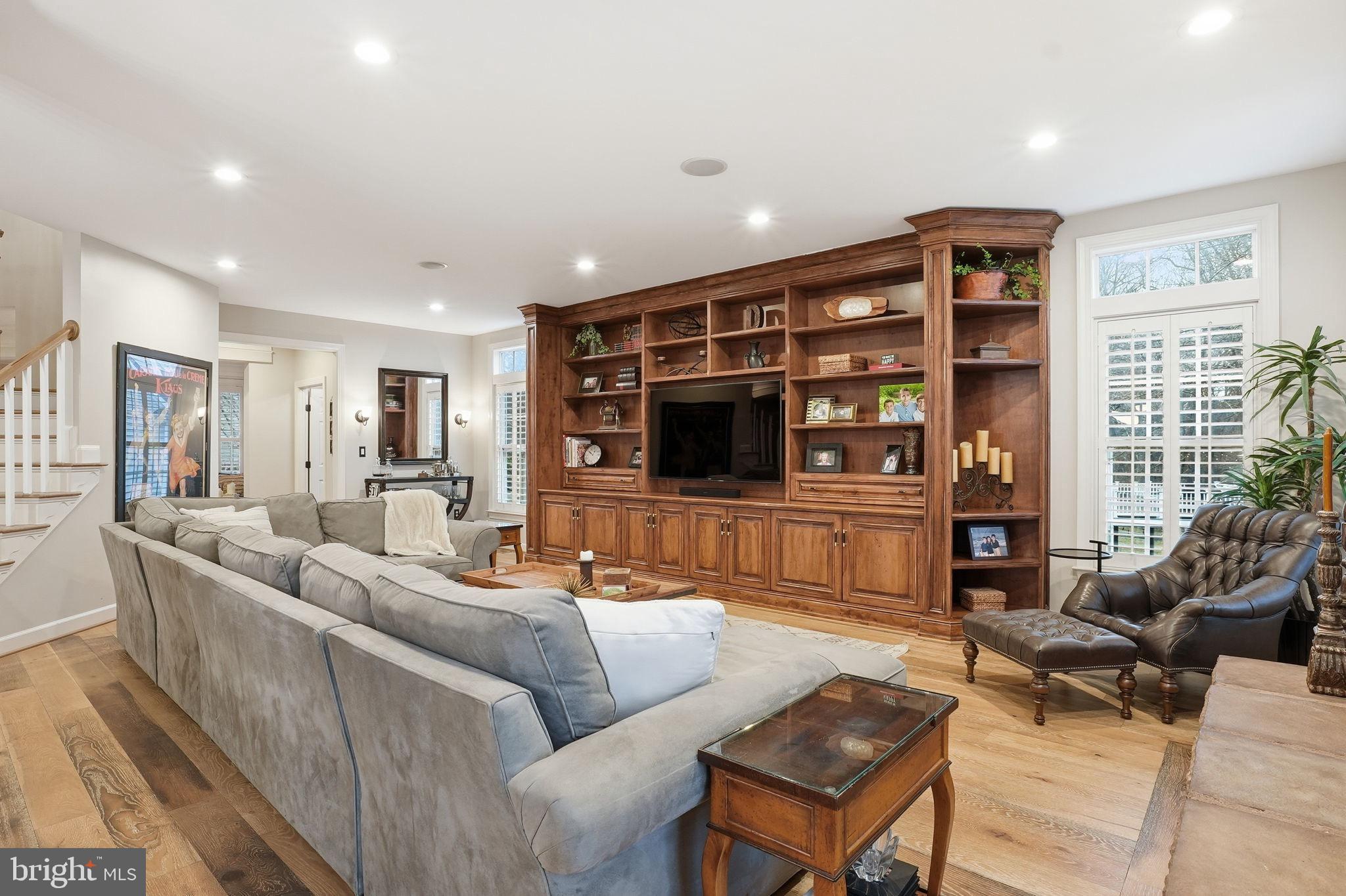 730 TURTLE POND LANE