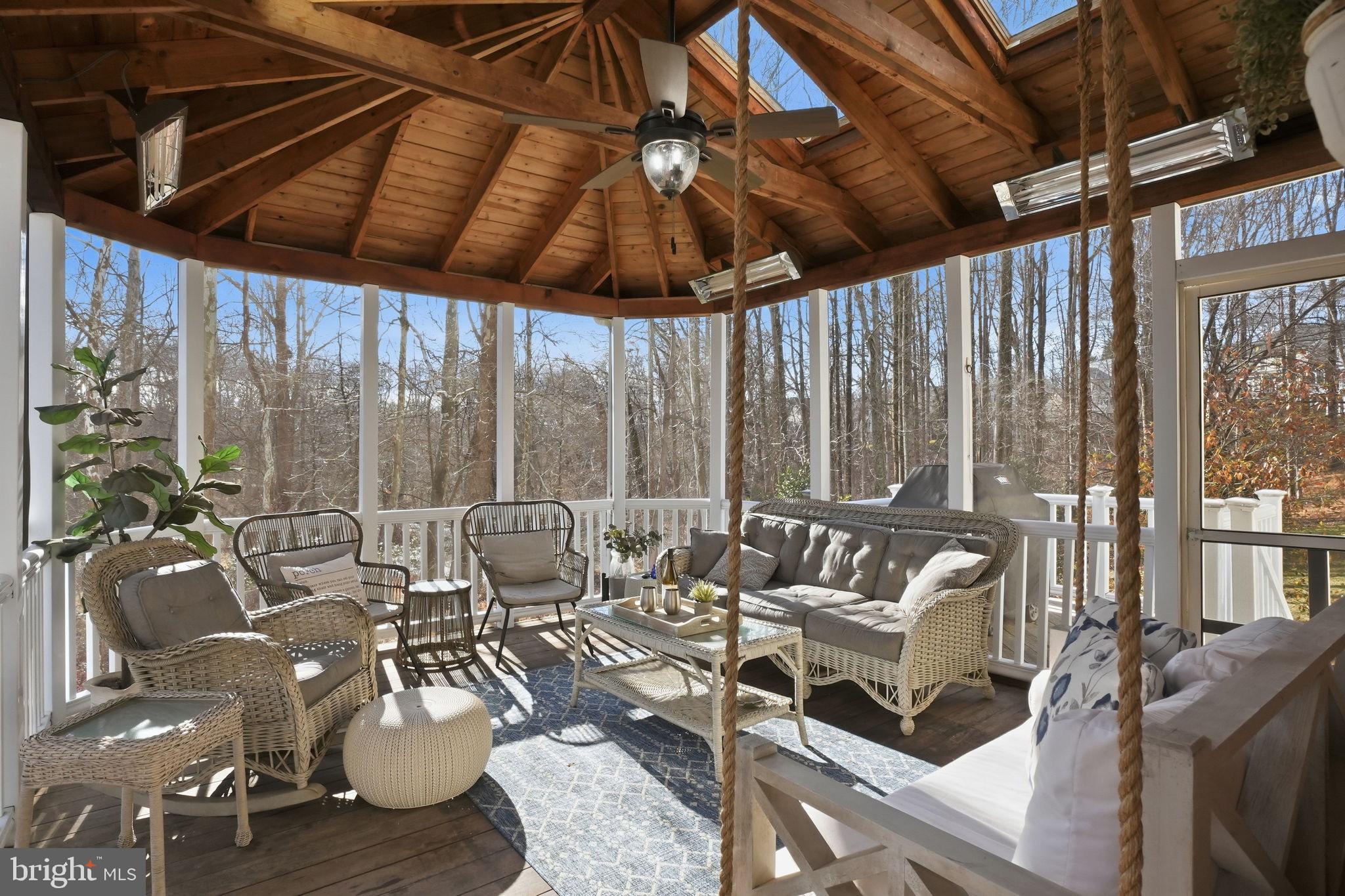 730 TURTLE POND LANE