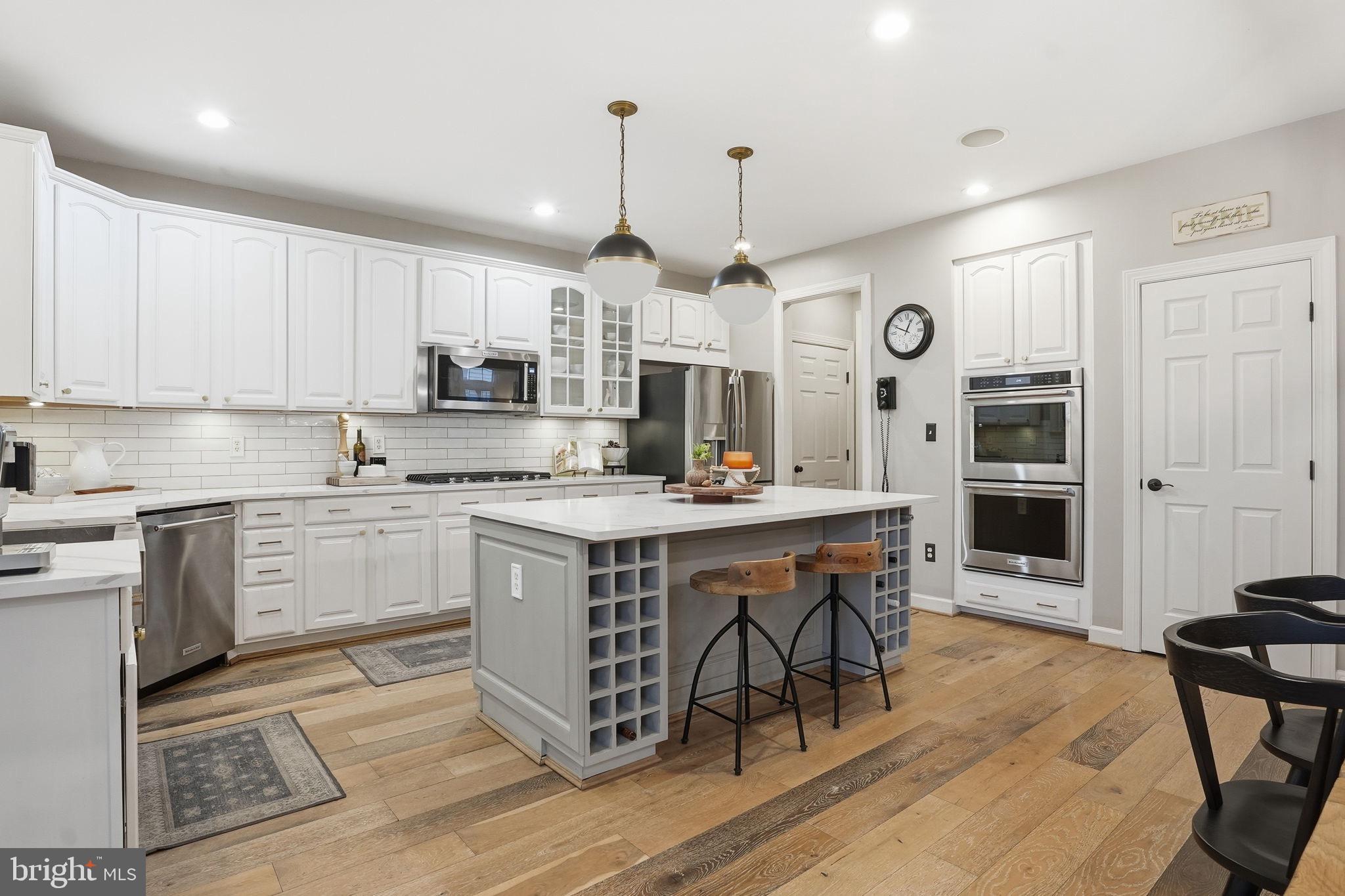 730 TURTLE POND LANE