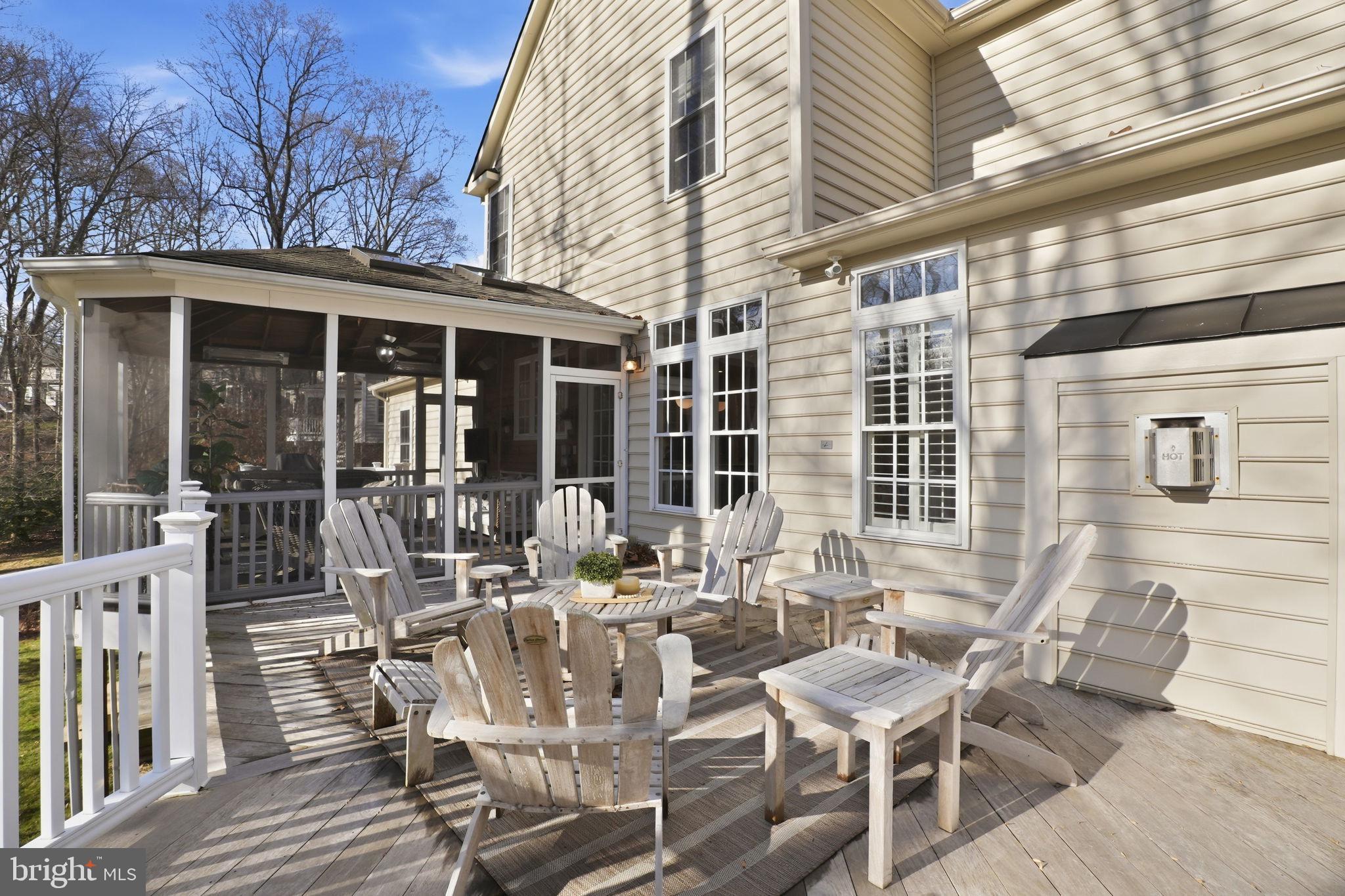 730 TURTLE POND LANE