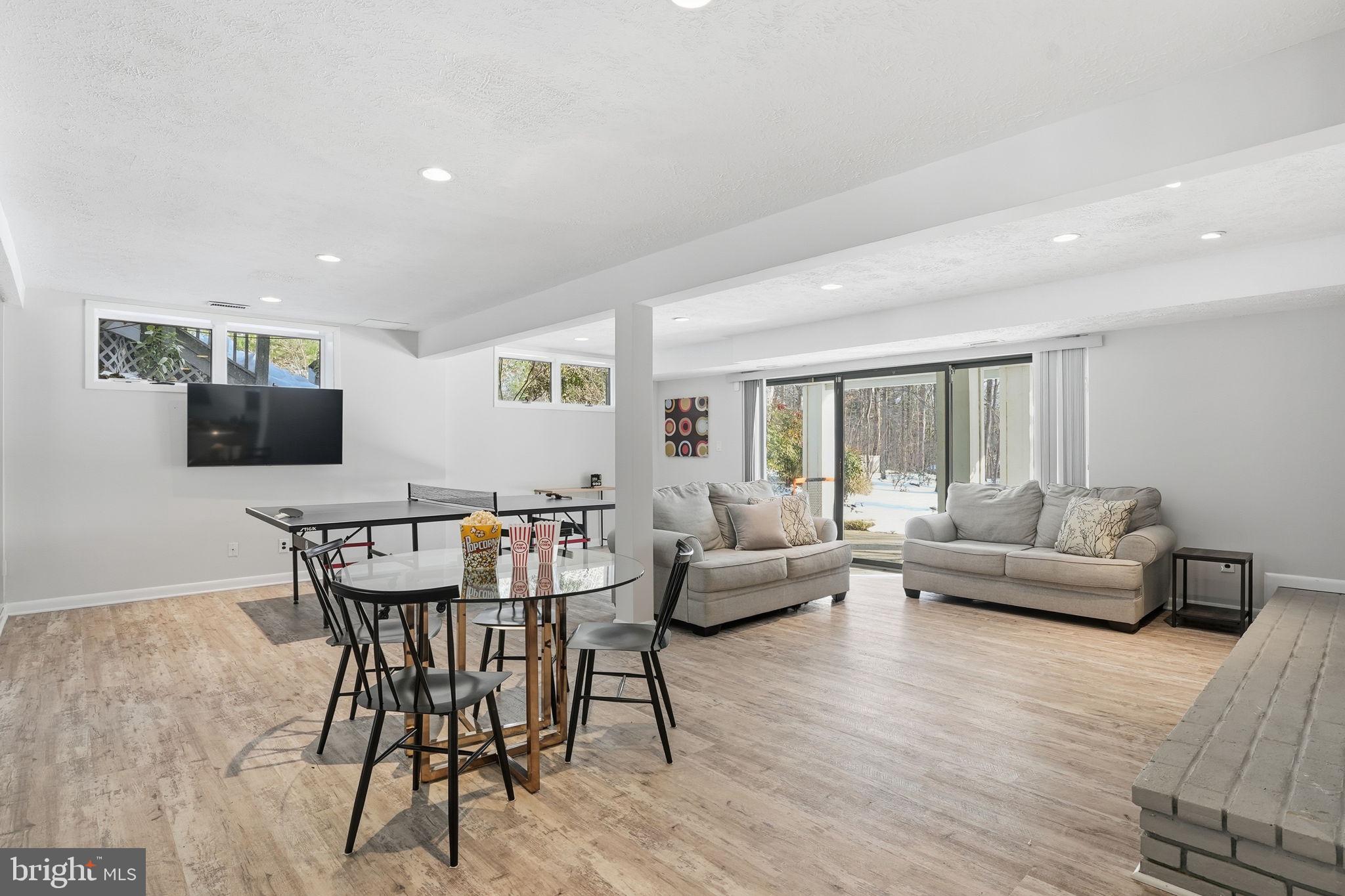 15130 SPRINGFIELD ROAD