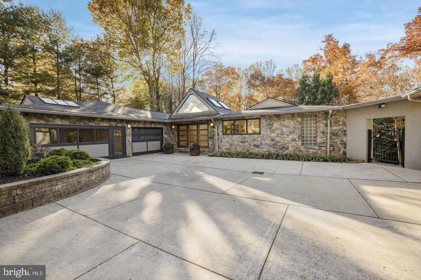 15130 SPRINGFIELD ROAD