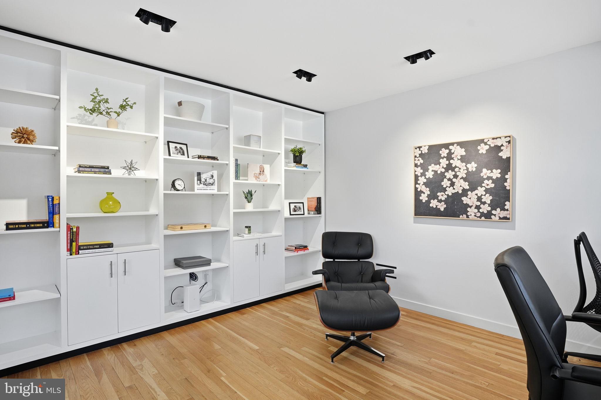 15130 SPRINGFIELD ROAD