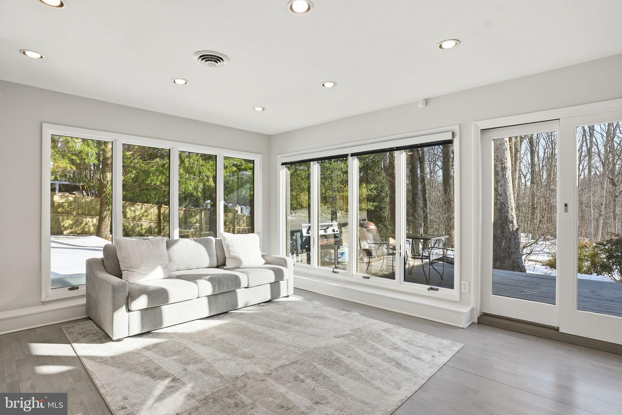 15130 SPRINGFIELD ROAD