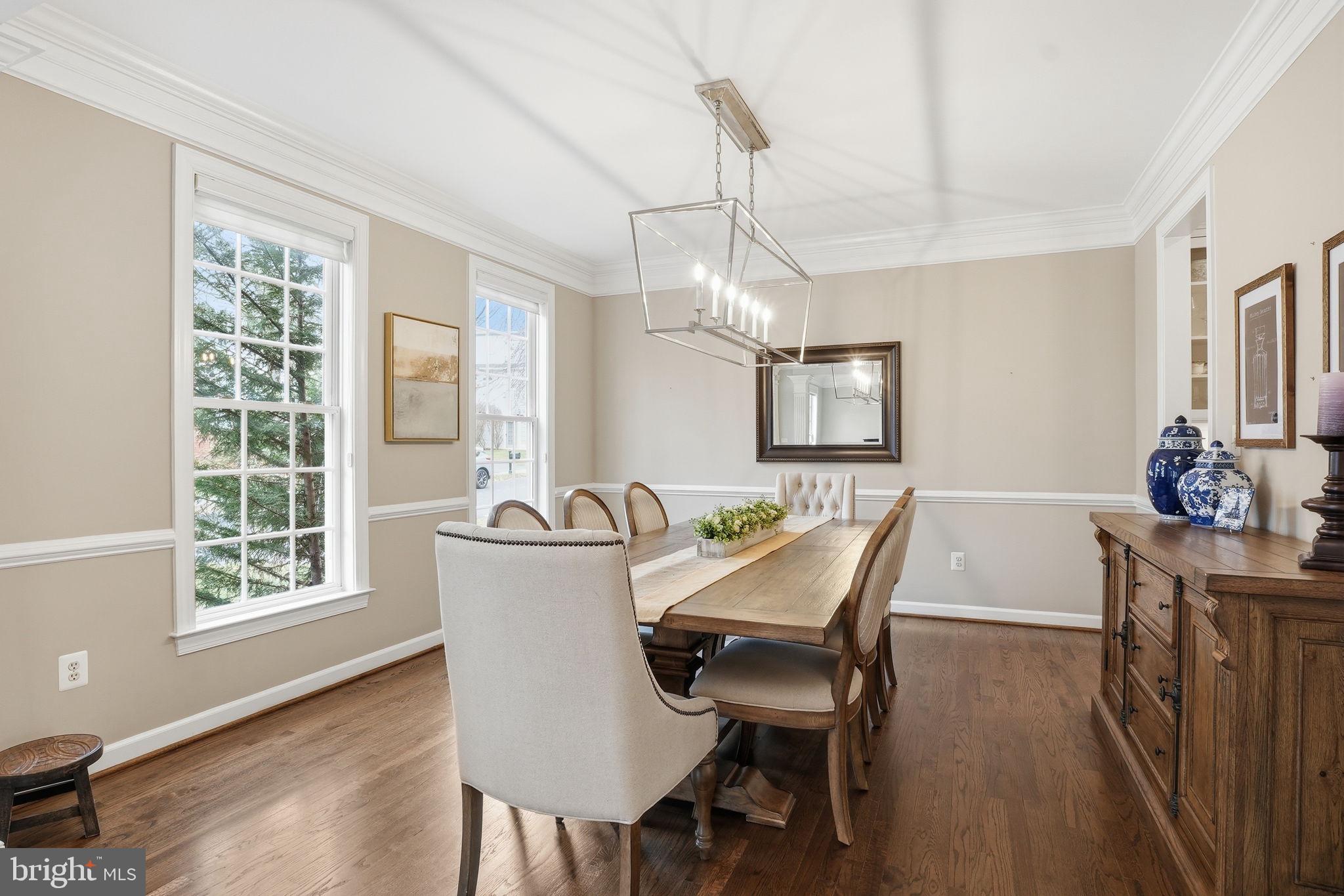 718 TURTLE POND LANE