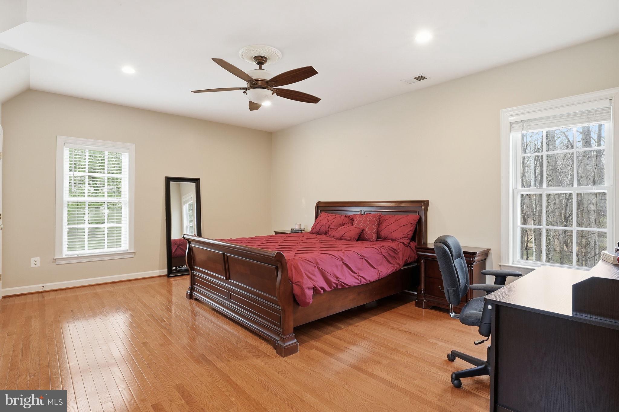 718 TURTLE POND LANE