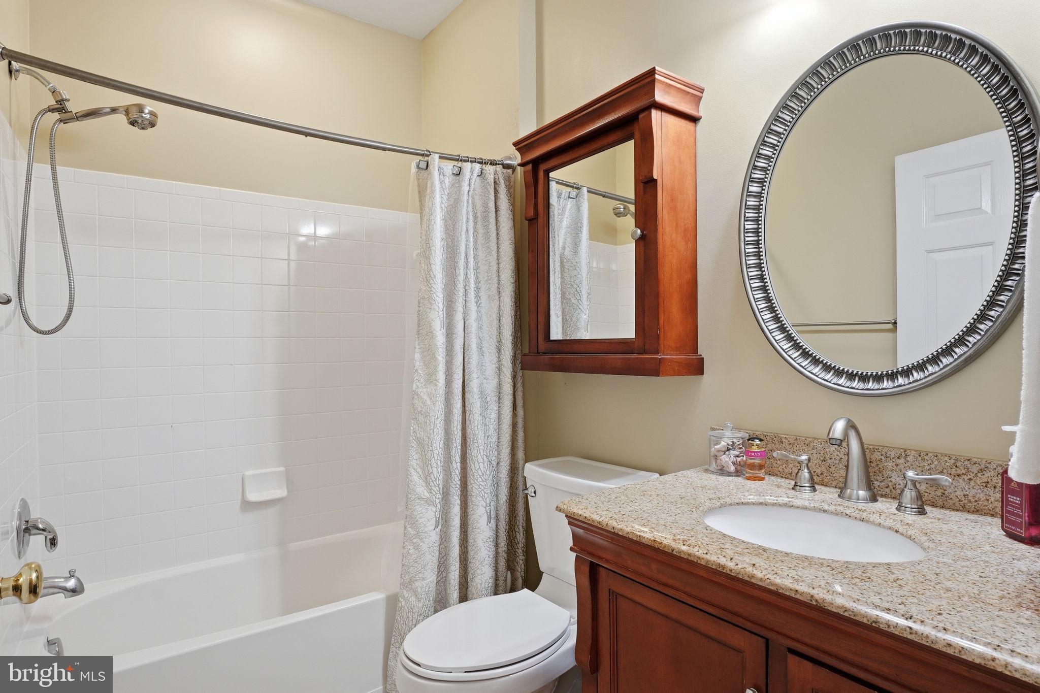 718 TURTLE POND LANE