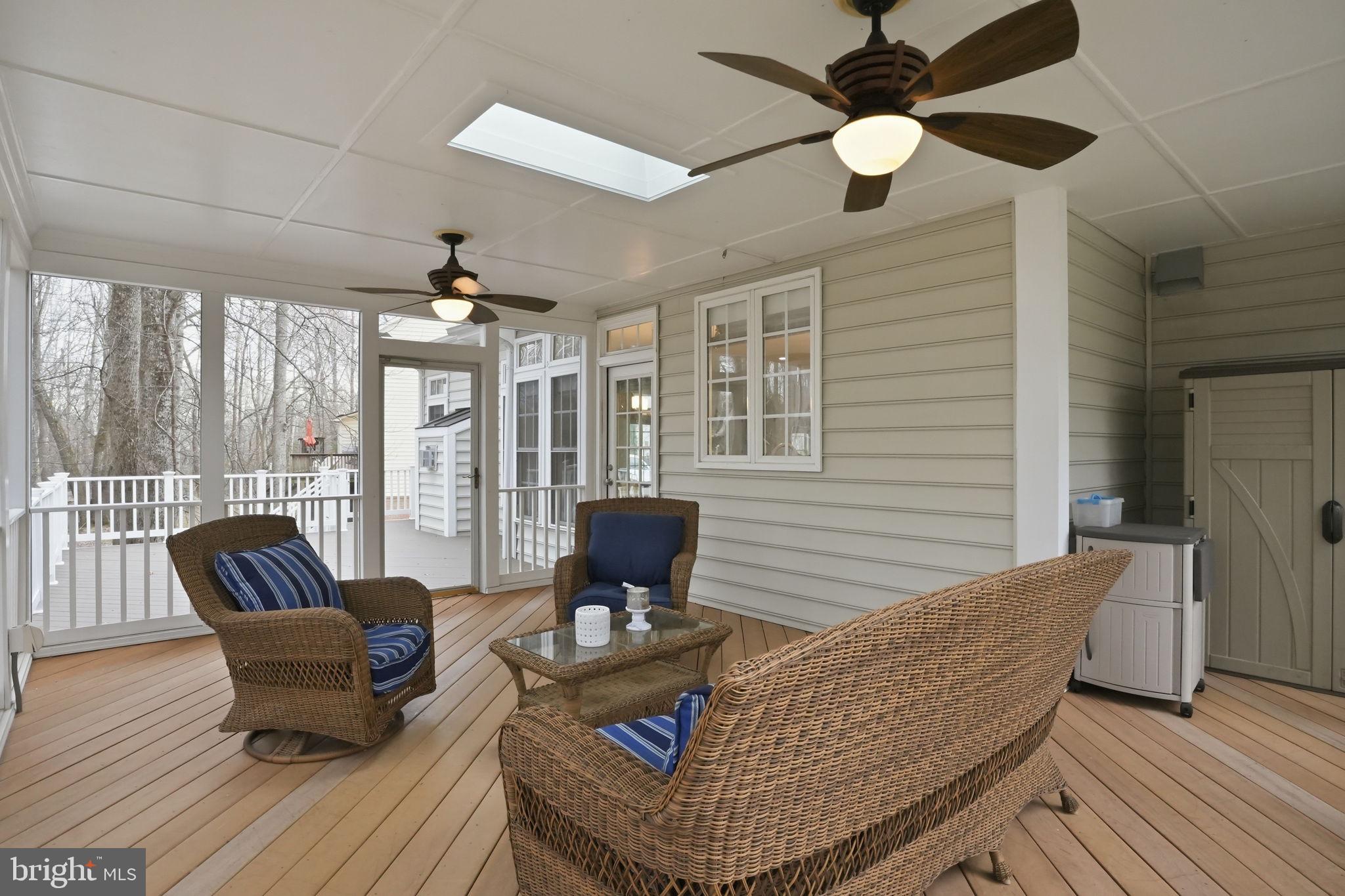 718 TURTLE POND LANE