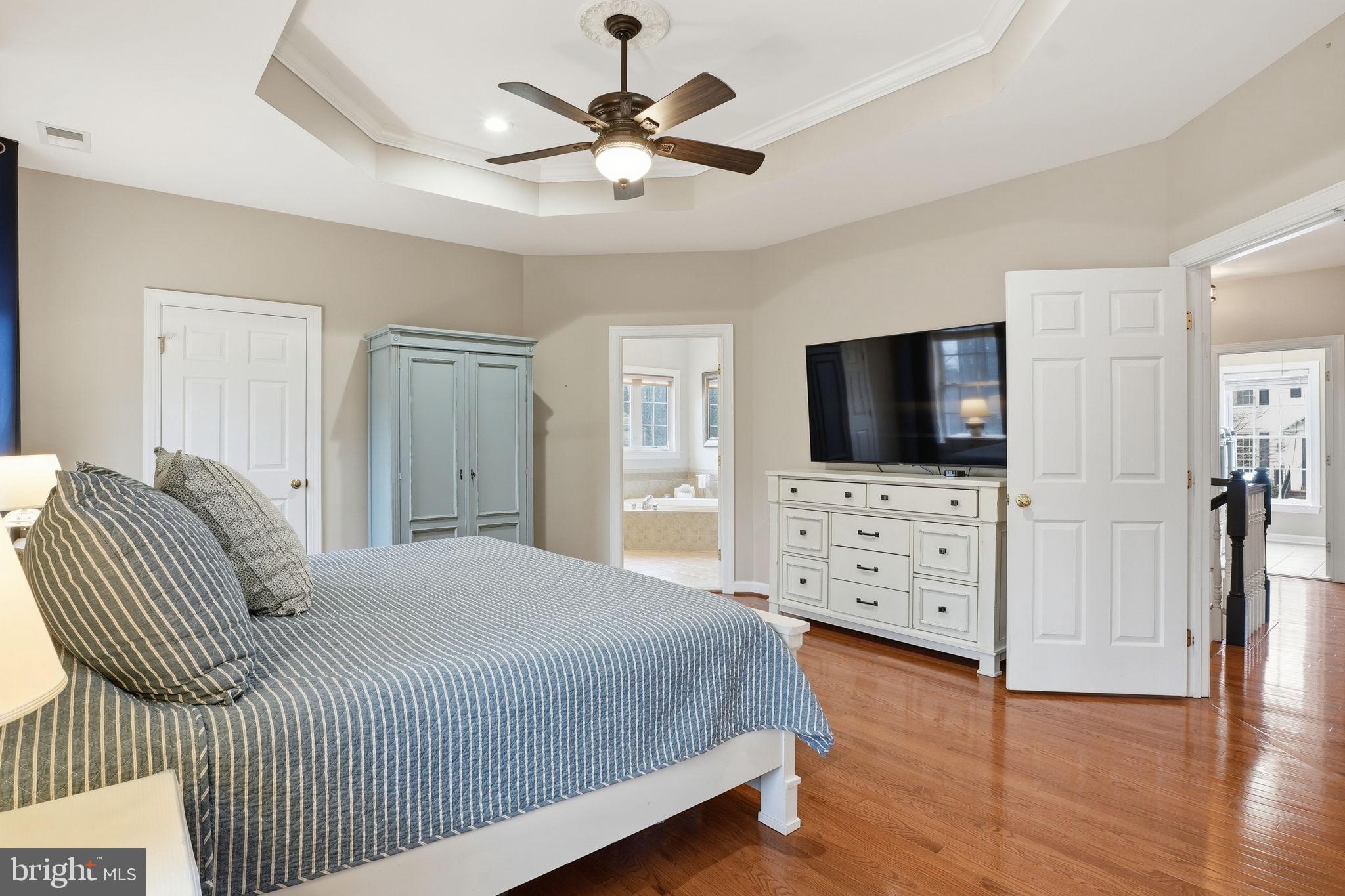 718 TURTLE POND LANE