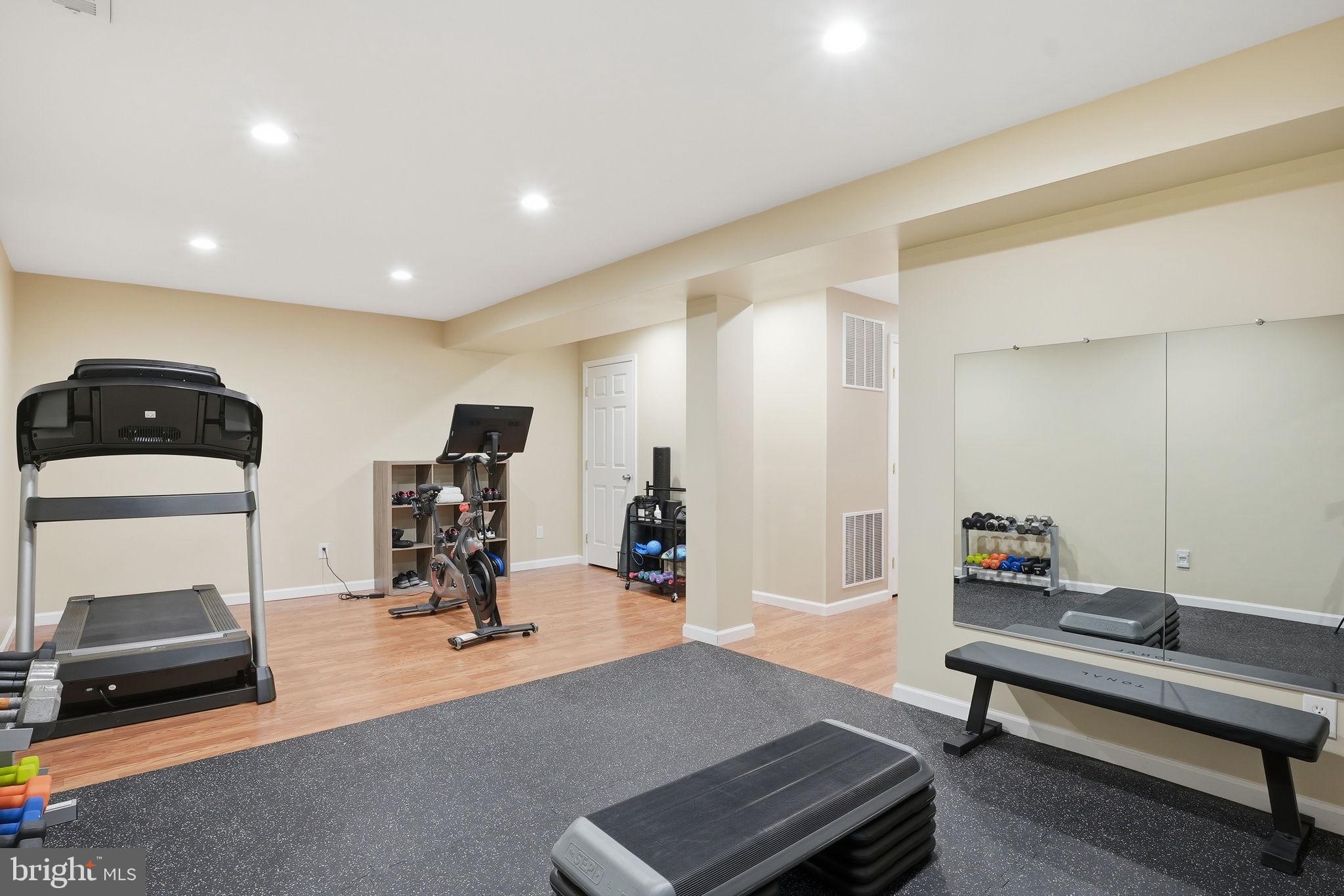 718 TURTLE POND LANE