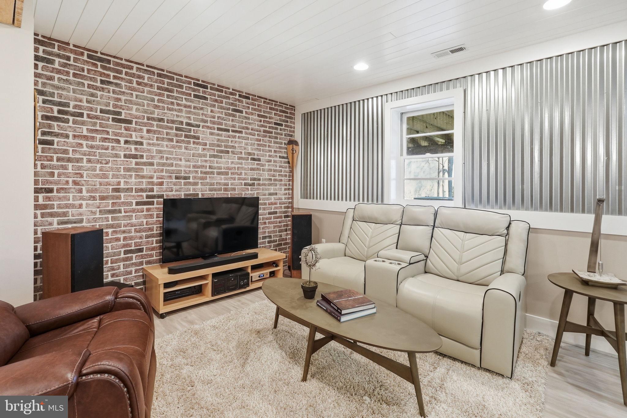 16420 BLACK ROCK ROAD