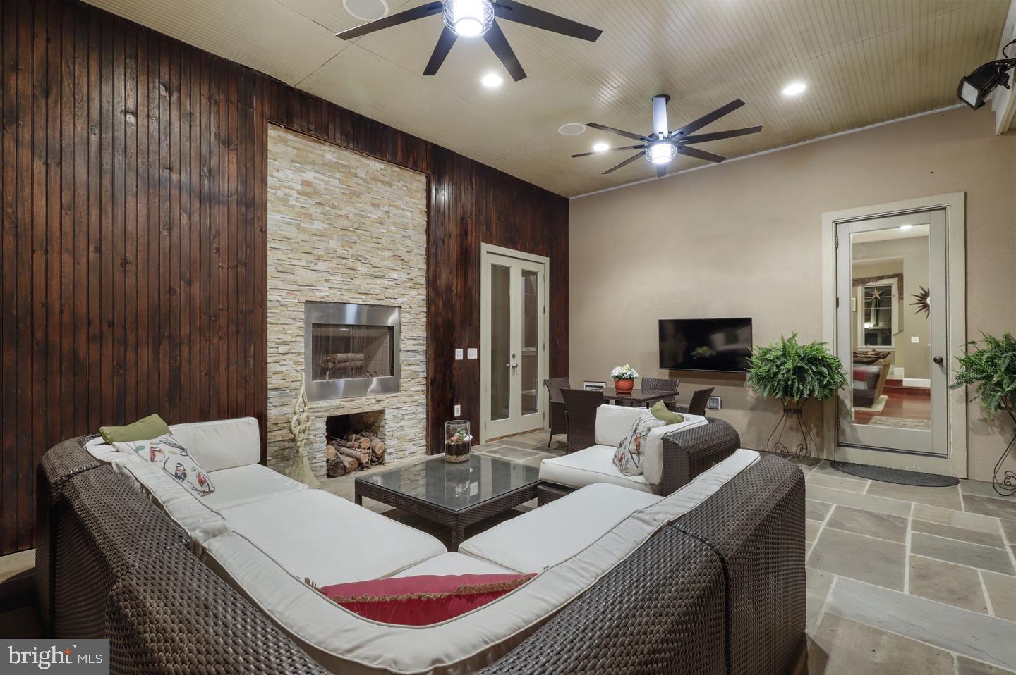 16420 BLACK ROCK ROAD