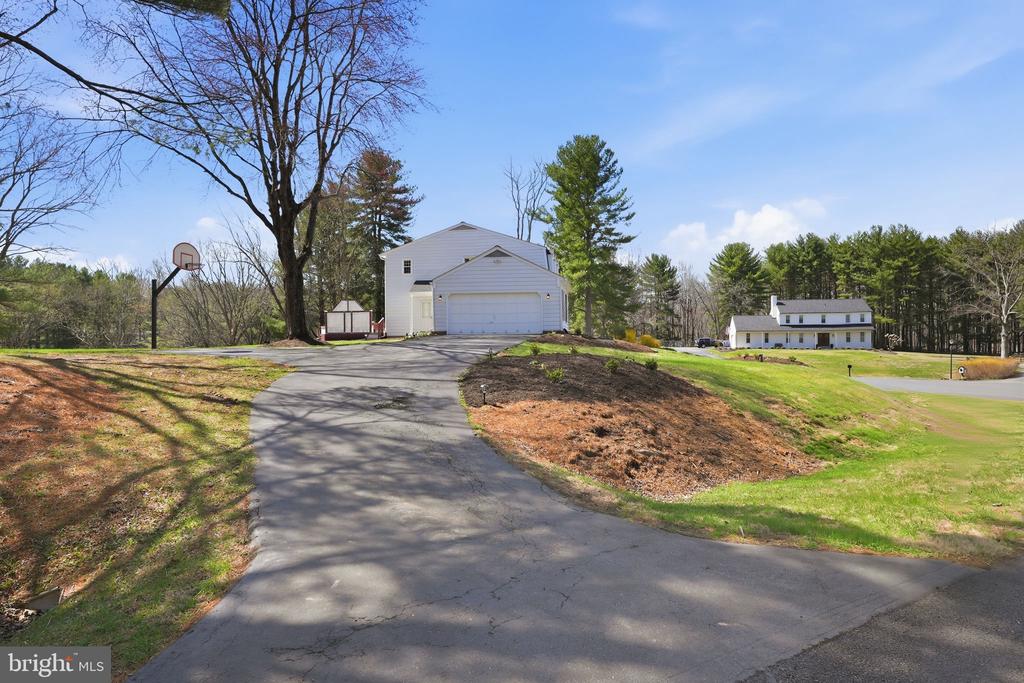 14512 BELLMEADE LANE
