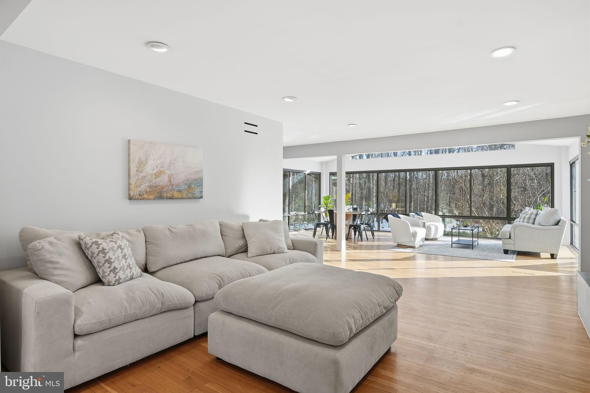 15130 SPRINGFIELD ROAD