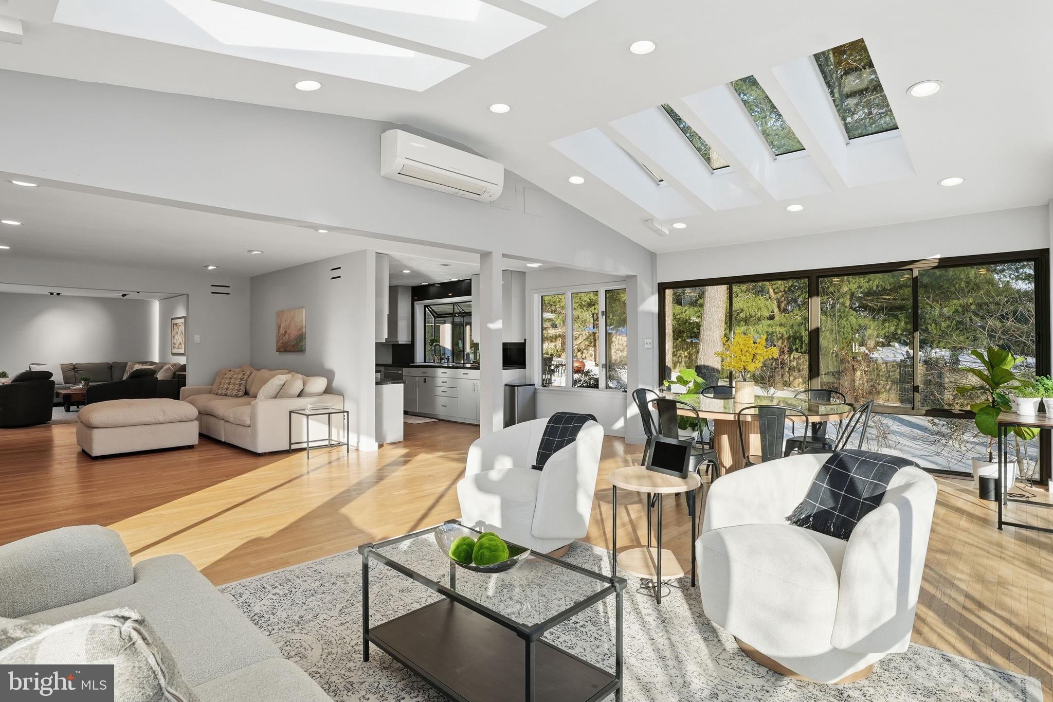 15130 SPRINGFIELD ROAD