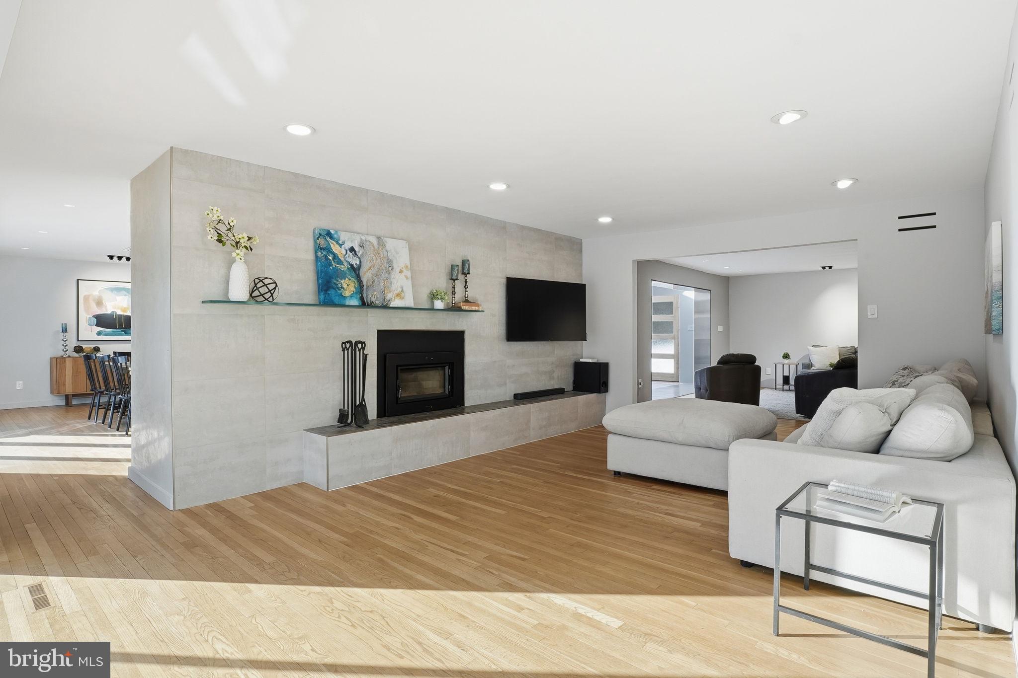 15130 SPRINGFIELD ROAD