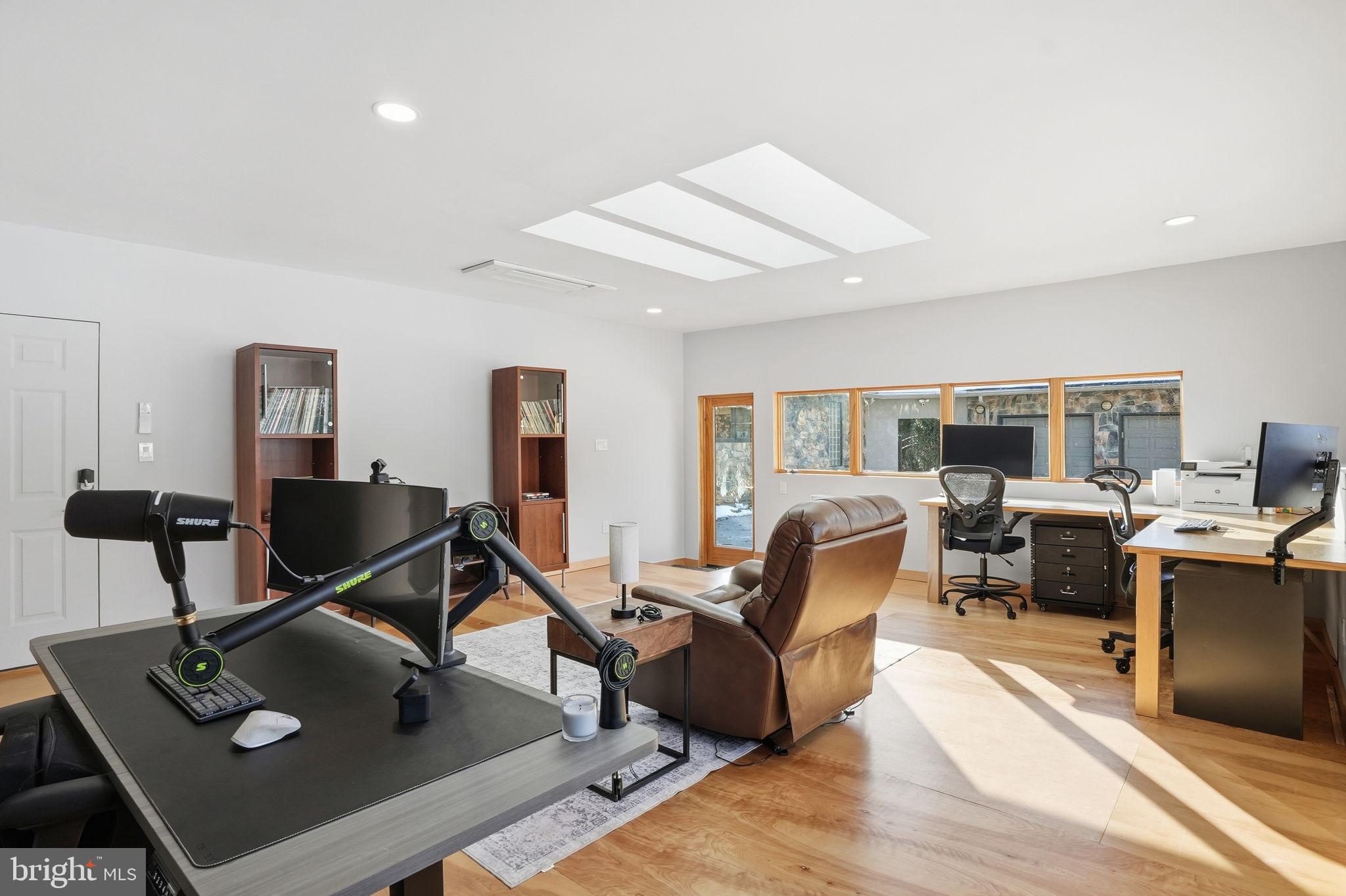 15130 SPRINGFIELD ROAD