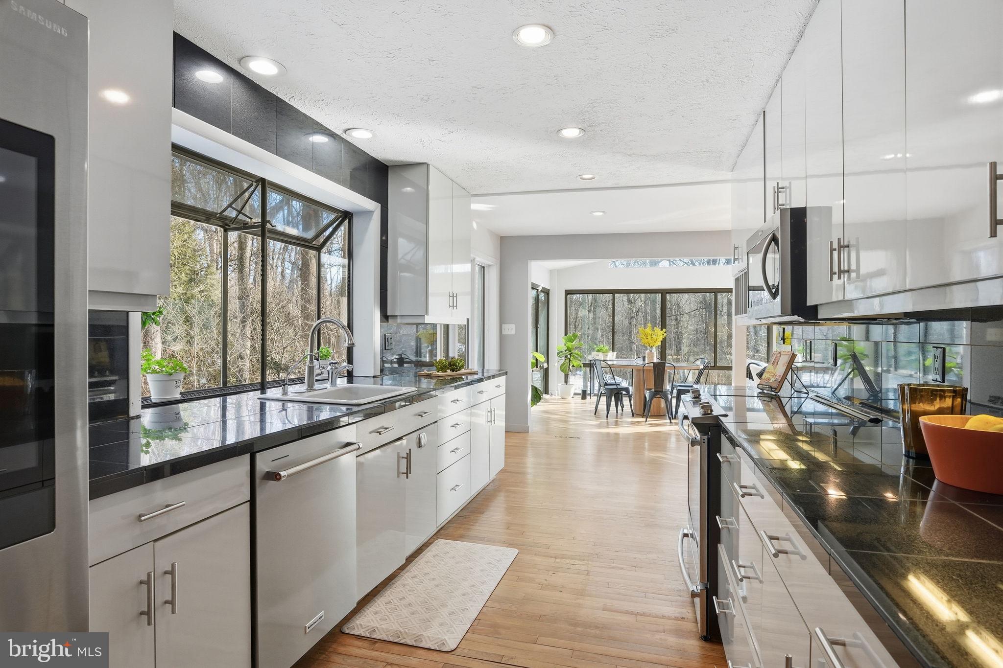 15130 SPRINGFIELD ROAD