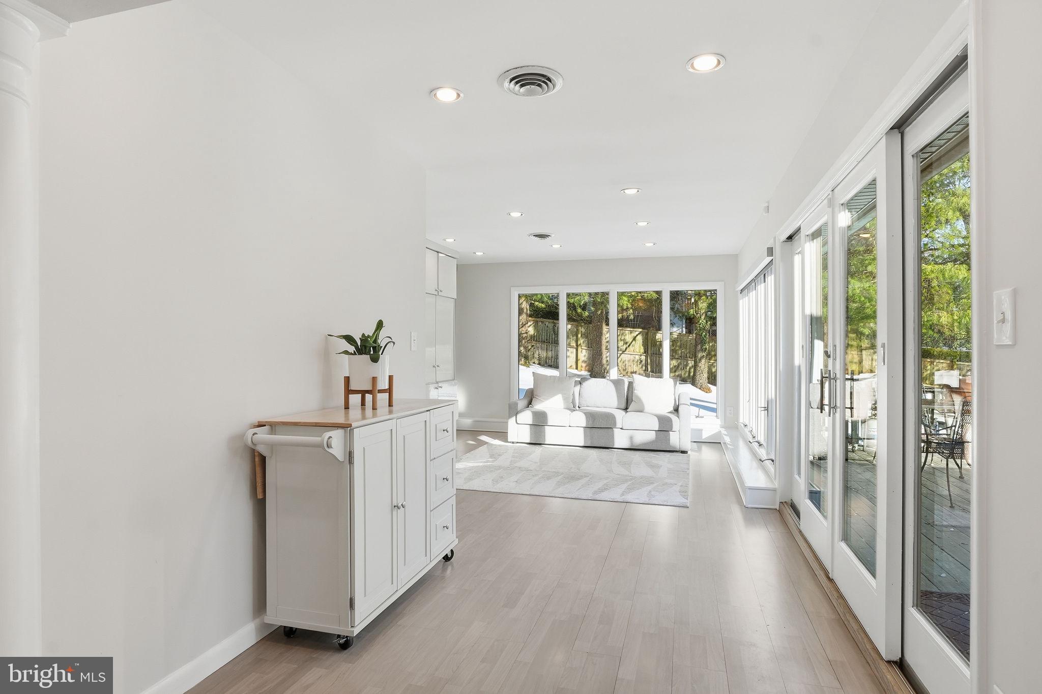 15130 SPRINGFIELD ROAD