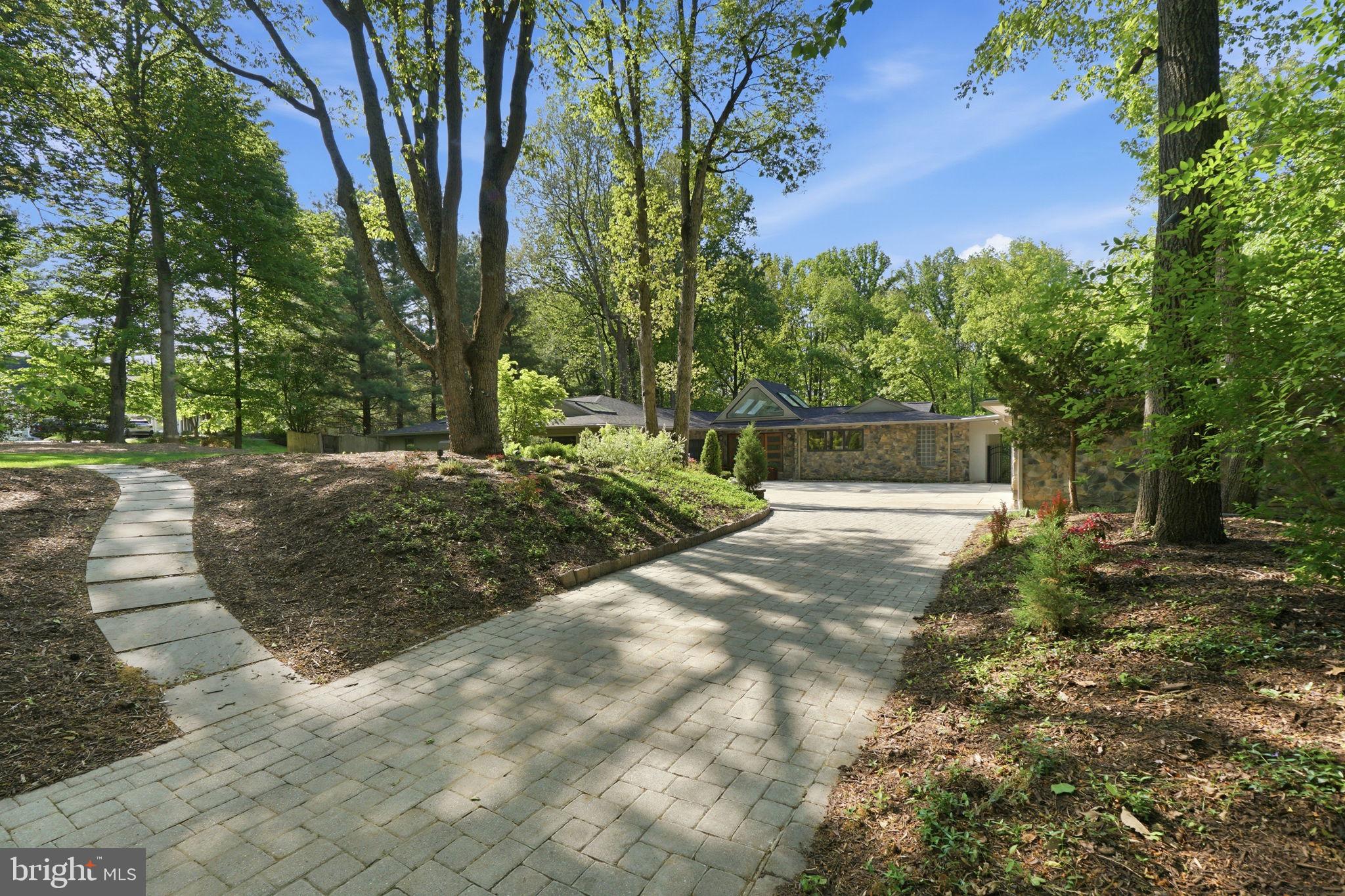 15130 SPRINGFIELD ROAD