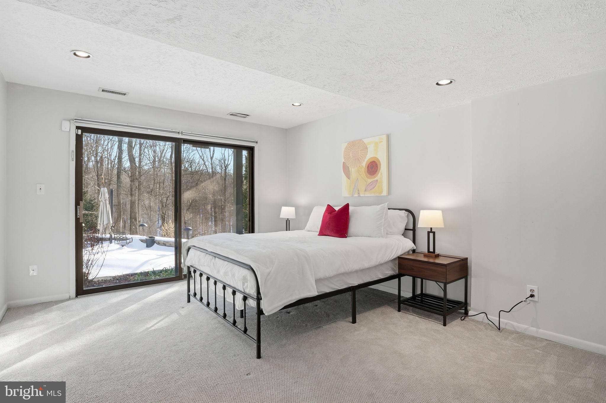 15130 SPRINGFIELD ROAD