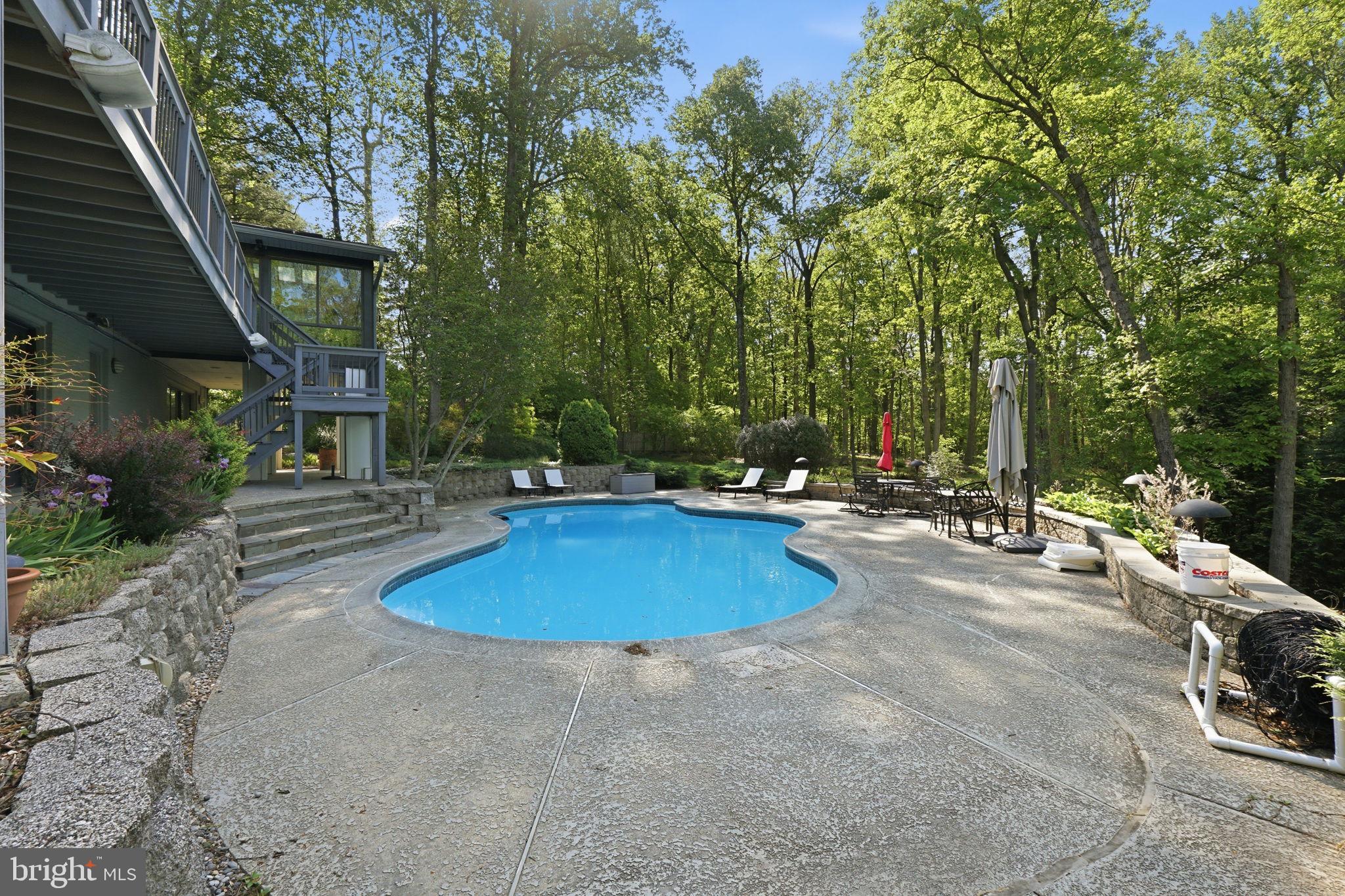 15130 SPRINGFIELD ROAD