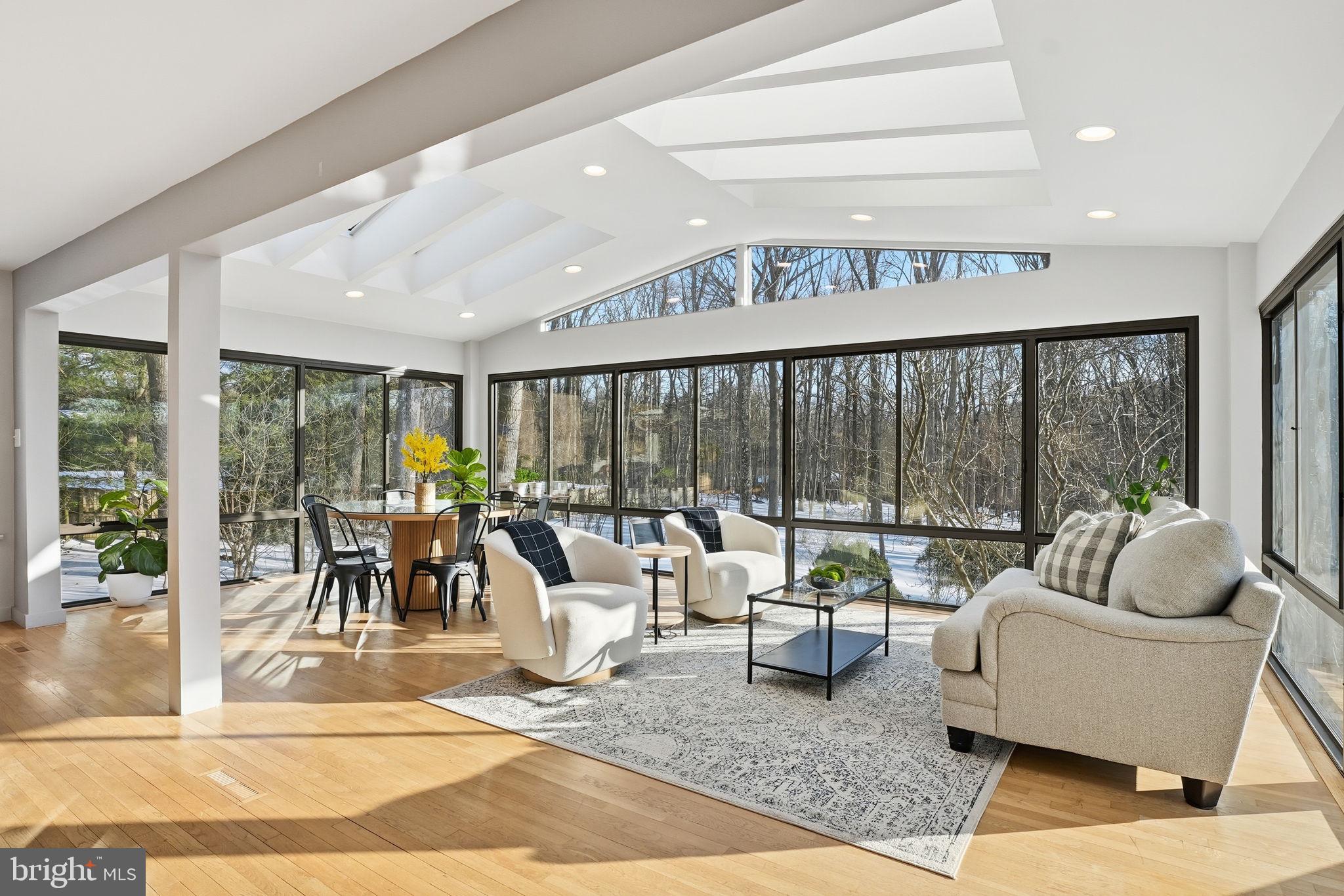 15130 SPRINGFIELD ROAD